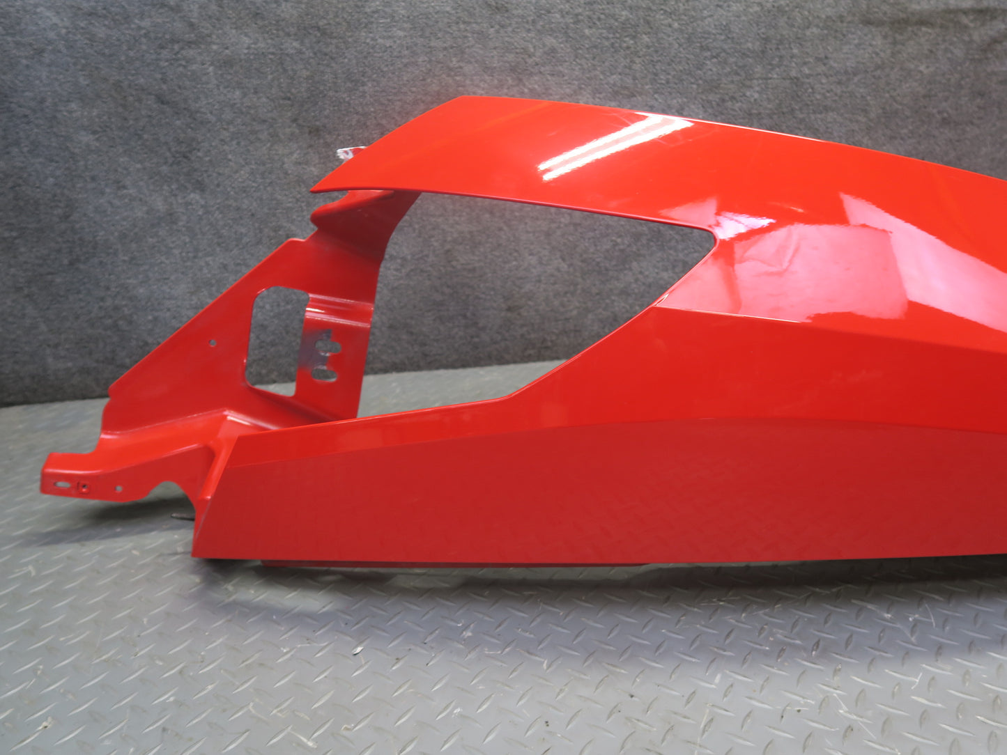 14-19 Chevrolet Corvette C7 Stingray Front Right Fender Shell Panel RED OEM