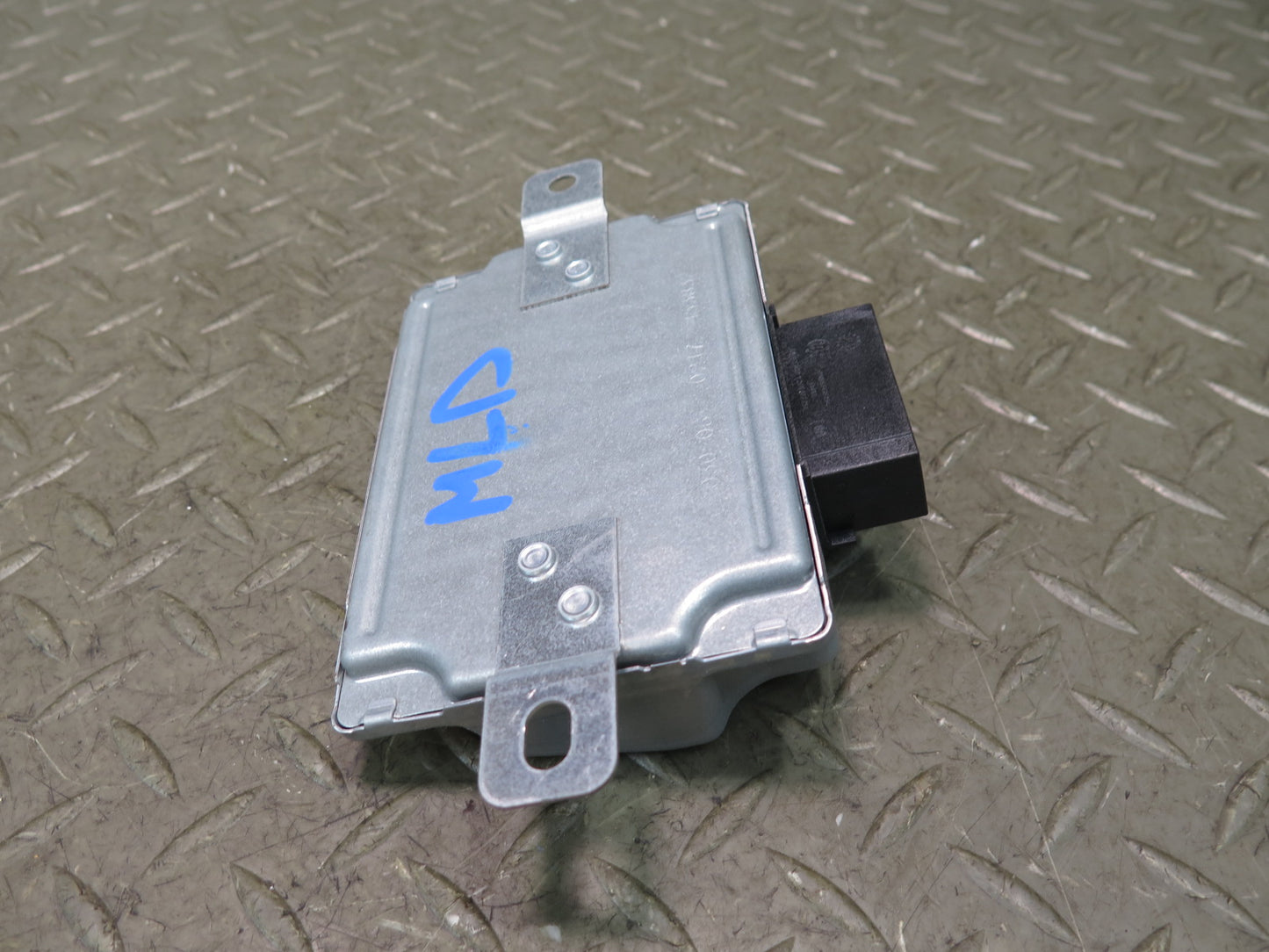 2017-2020 Maserati Levante M161 Stabilizer Voltage Control Module 56029583AB