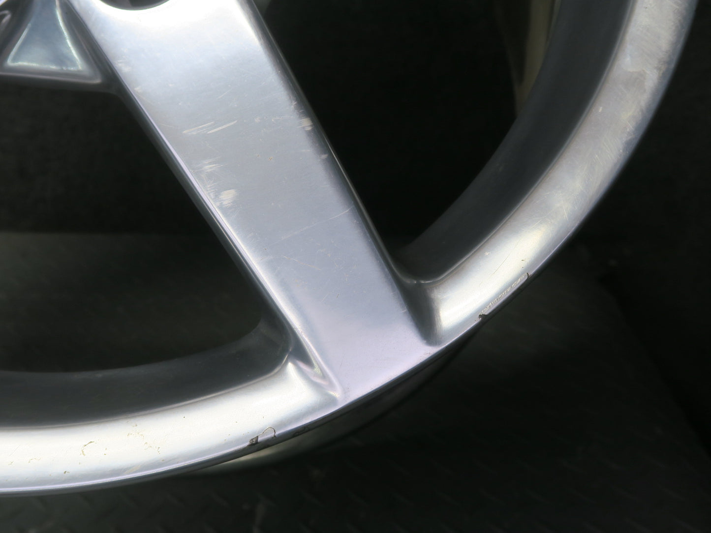 05-08 Chevrolet Corvette C6 Set of 4 Alloy R18" R19" Wheel Rim 18x8.5 19x10 OEM