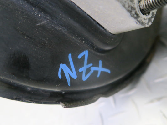 82-83 Datsun 280ZX NA Brake Master Cylinder Booster Fluid Reservoir OEM