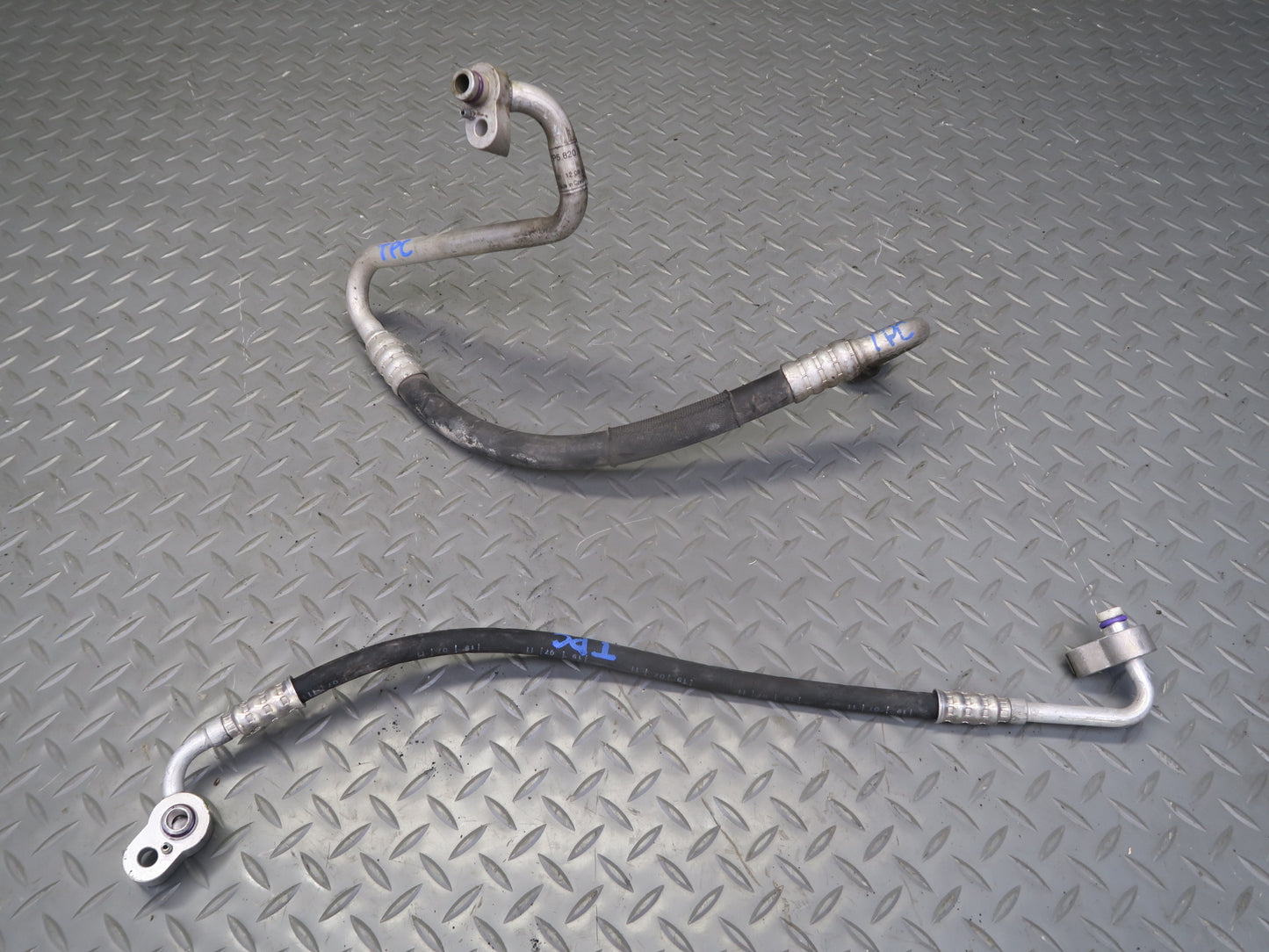 2011-2018 Porsche Cayenne 958 4.8L A/C Air Conditioning Line Pipe Hose Tube Set