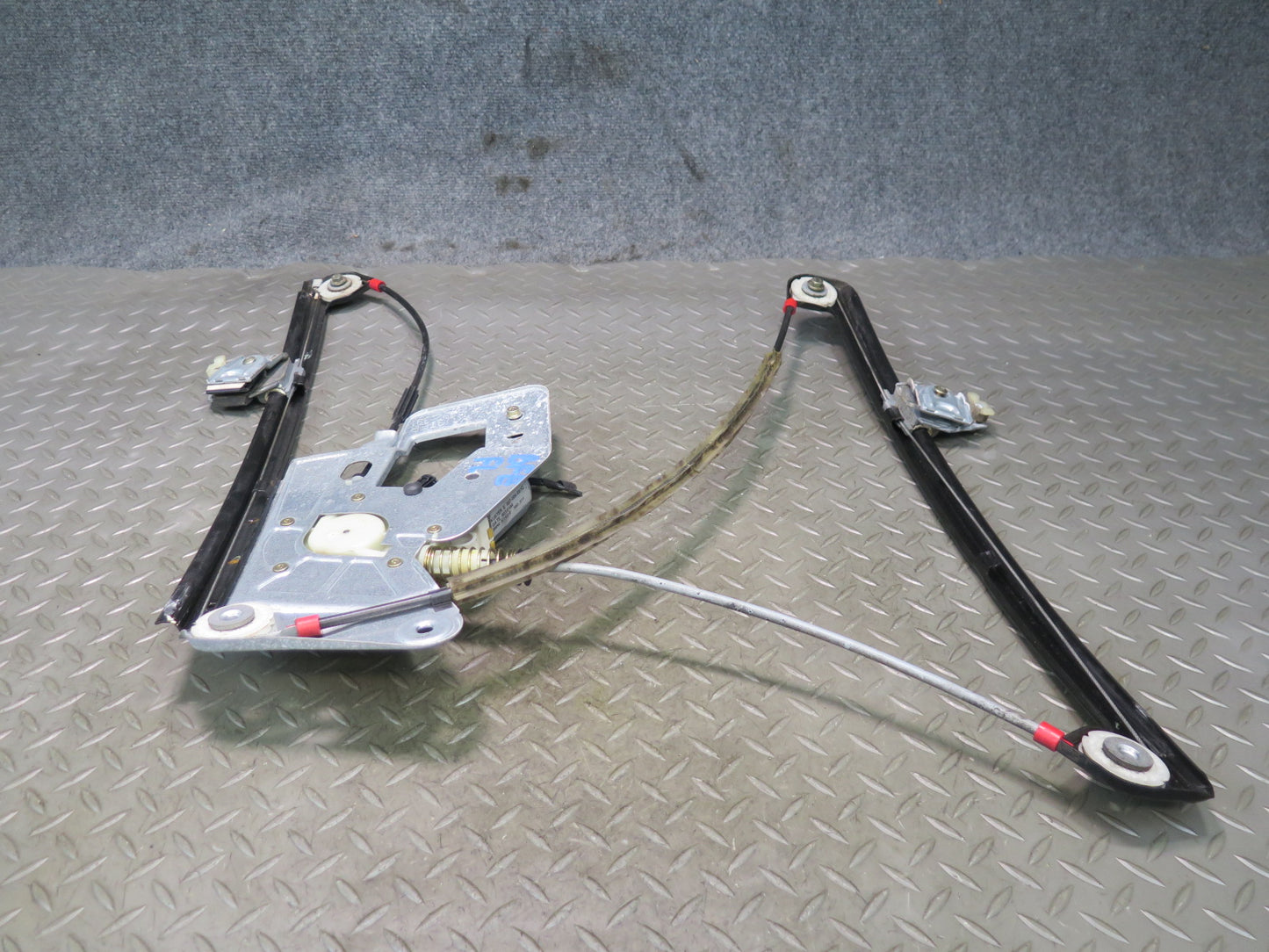 97-03 BMW E39 540ia Front Left Door Window Regulator w Motor Assembly OEM