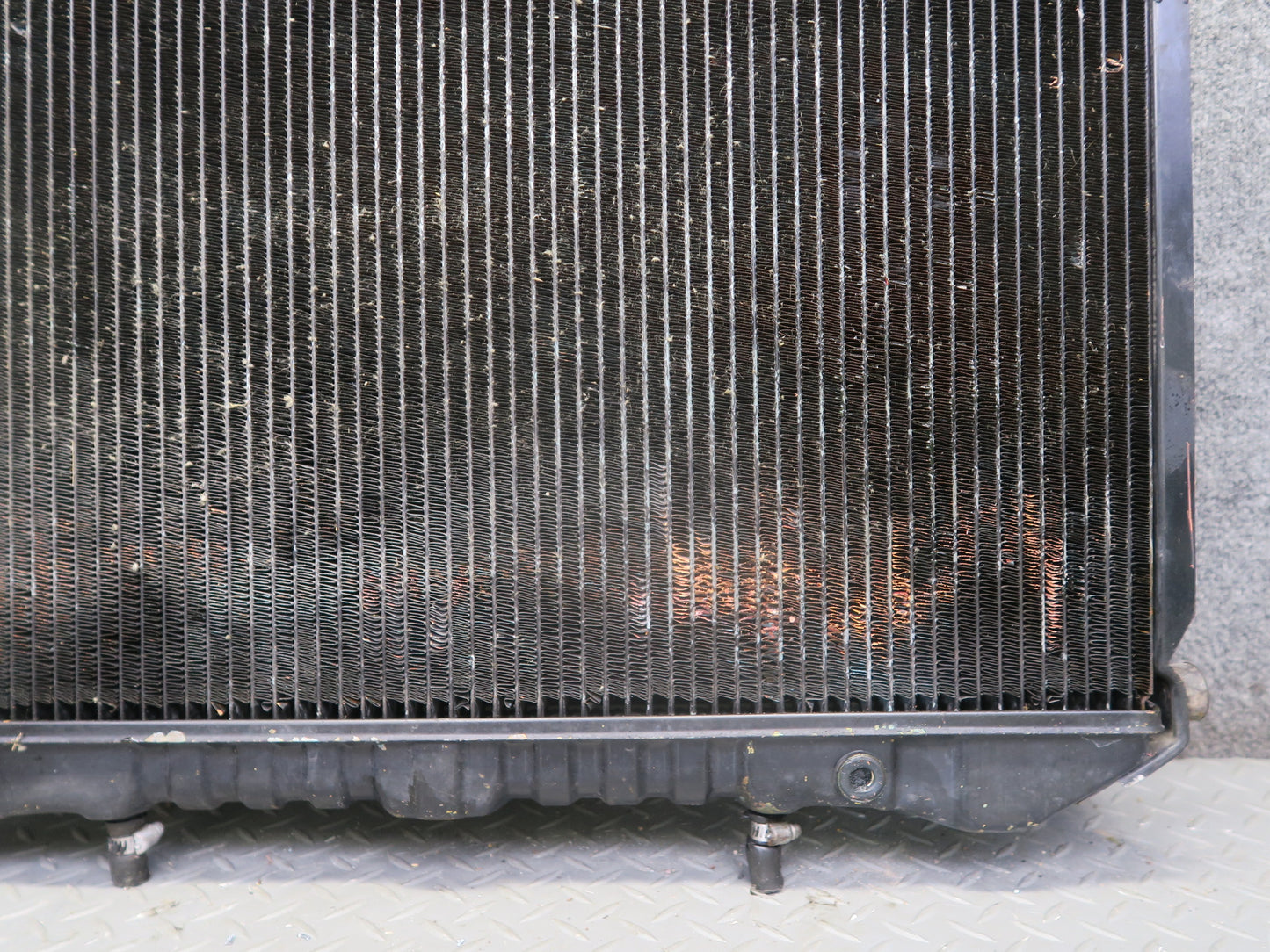 84-89 Nissan Z31 300ZX A/T NA Engine Cooling Radiator OEM