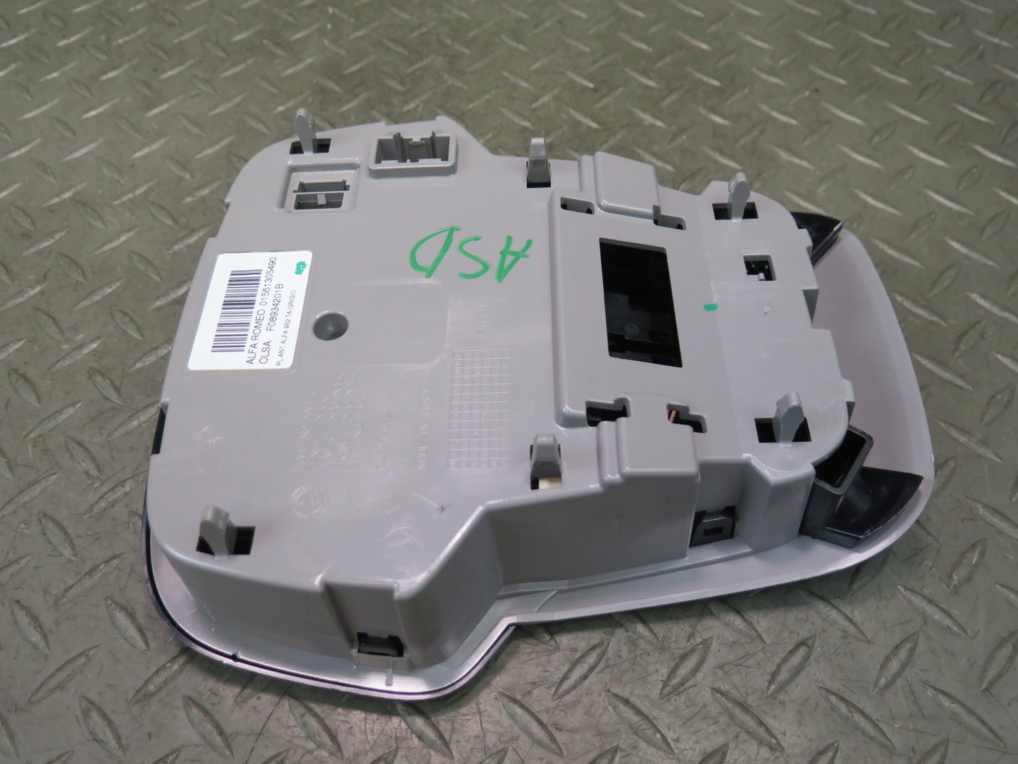 2017-2023 Alfa Romeo Stelvio Front Overhead Console Dome Light Lamp Panel