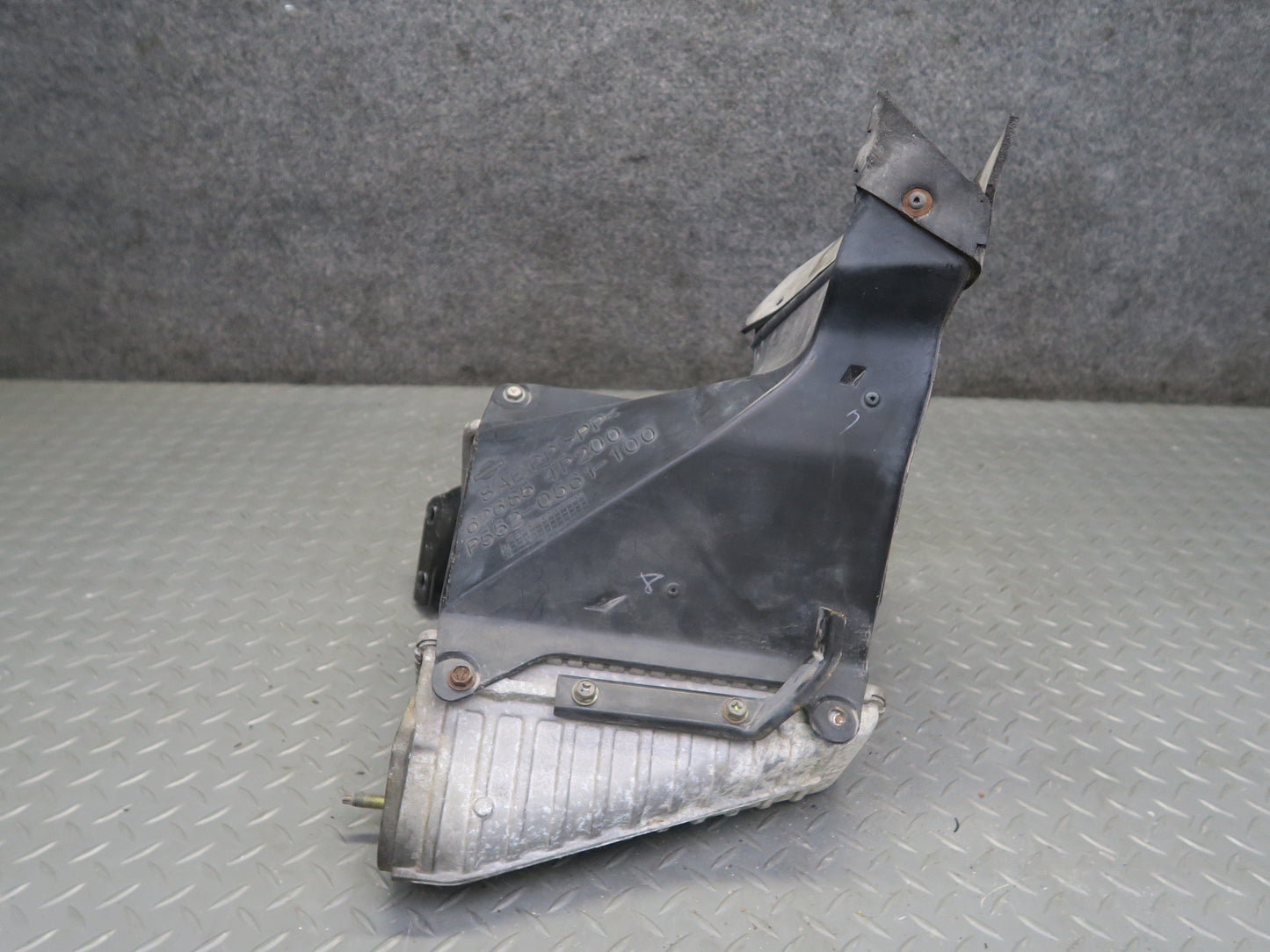 95-97 Nissan Gloria VQ30DET 3.0L Turbo Engine Air Intercooler OEM