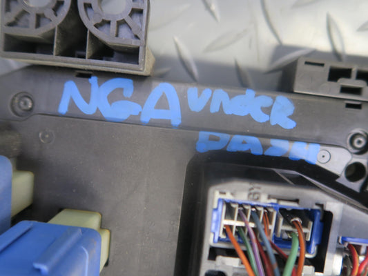 95-97 Nissan Gloria HY33 VQ30DET Under Dash Wire Wiring Harness 24010-4P002 OEM