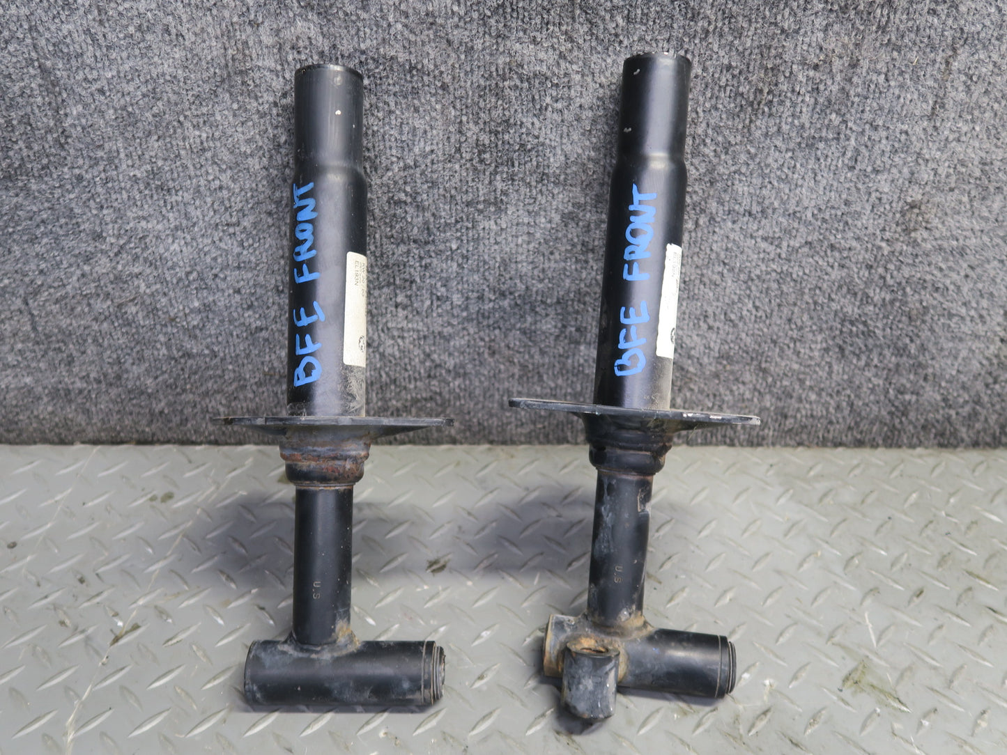 97-03 BMW E39 540ia Front Radiator Support w Front Shock Absorber Set OEM