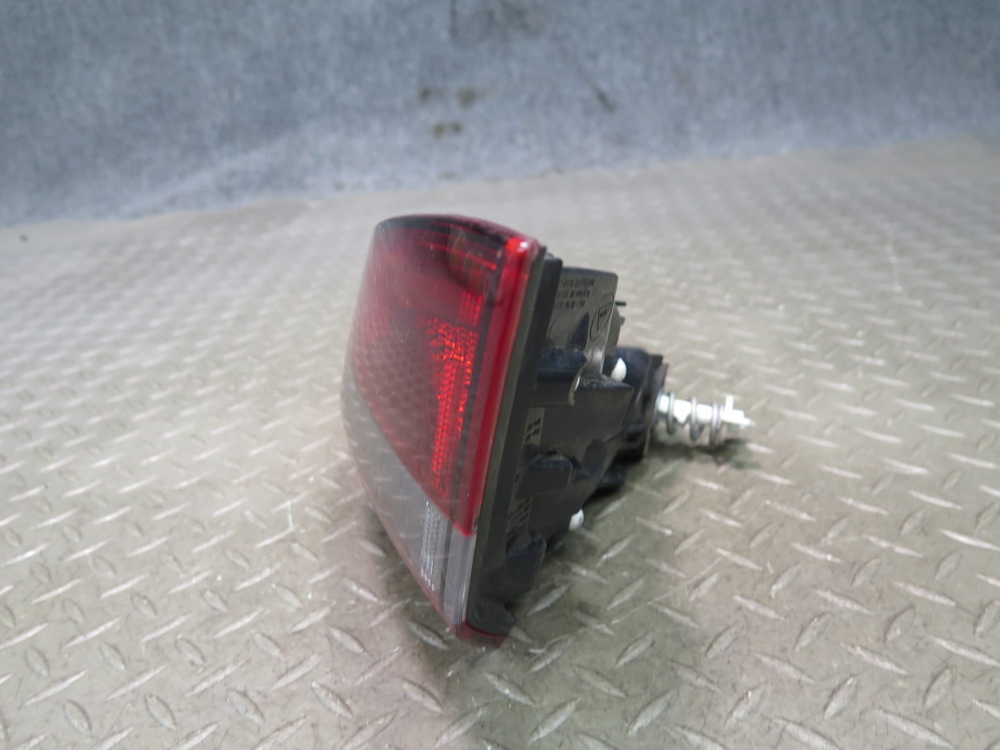 2017-2023 Alfa Romeo Stelvio Rear Right Side Outer Taillight Tail Light Lamp