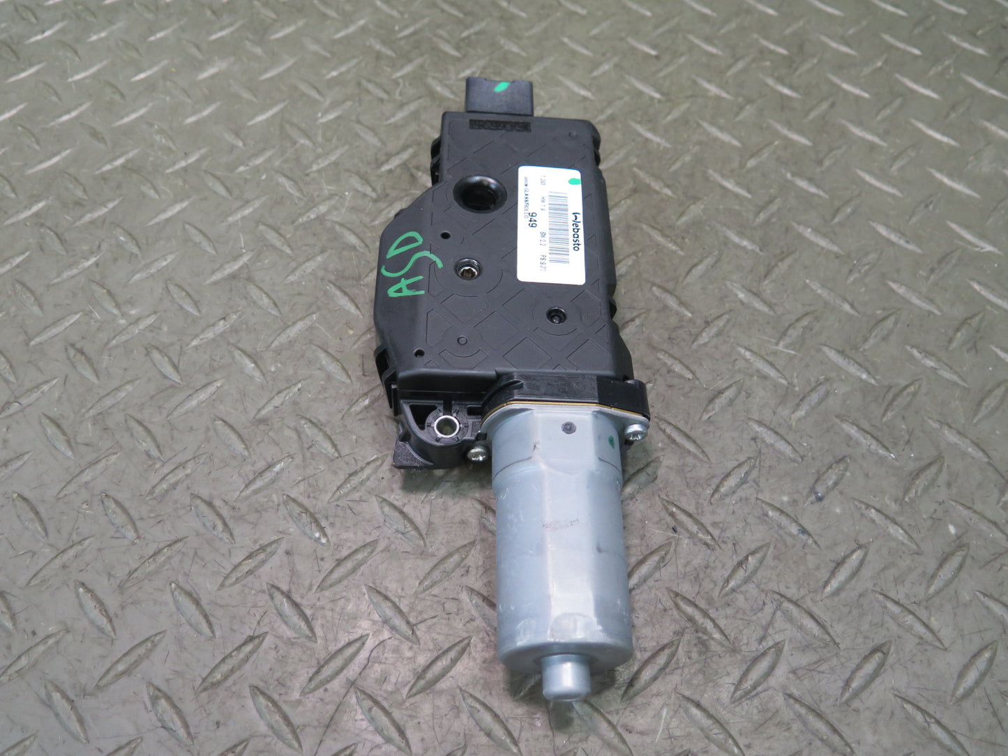 2017-2019 Alfa Romeo Stelvio Left or Right Sunroof Motor Drive Unit 88K Miles