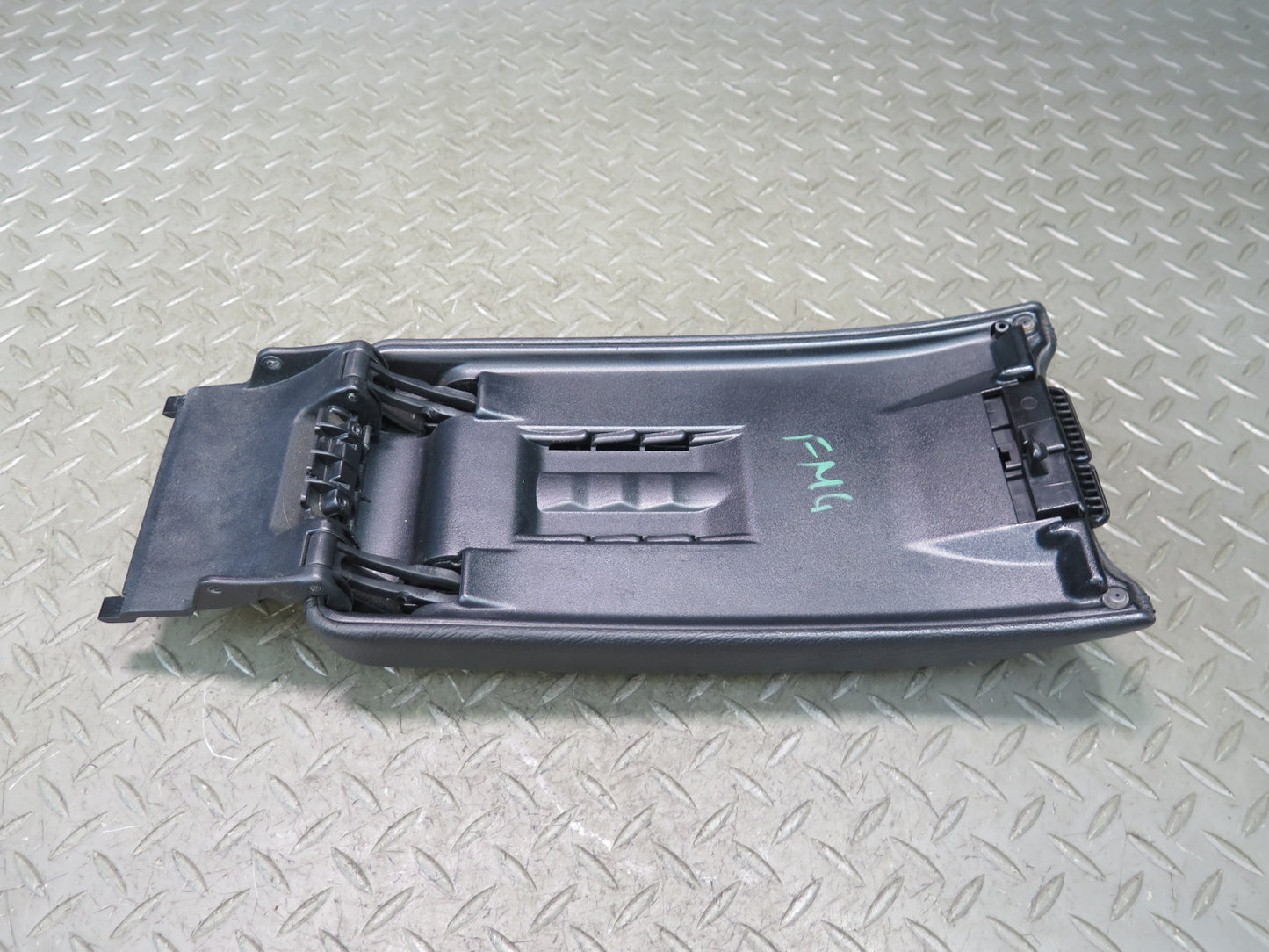 2002-2012 Mercedes W463 G500 Center Console Leather Armrest Lid Black