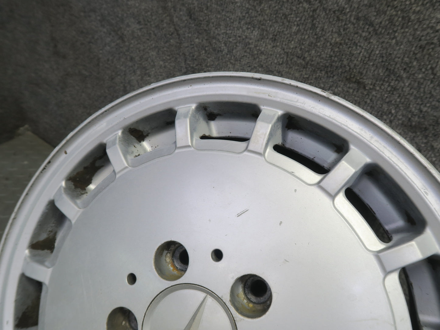 90-93 Mercedes W124 300E Set of 4 R15" Alloy Wheel Rim 15x6.5J ET48 OEM
