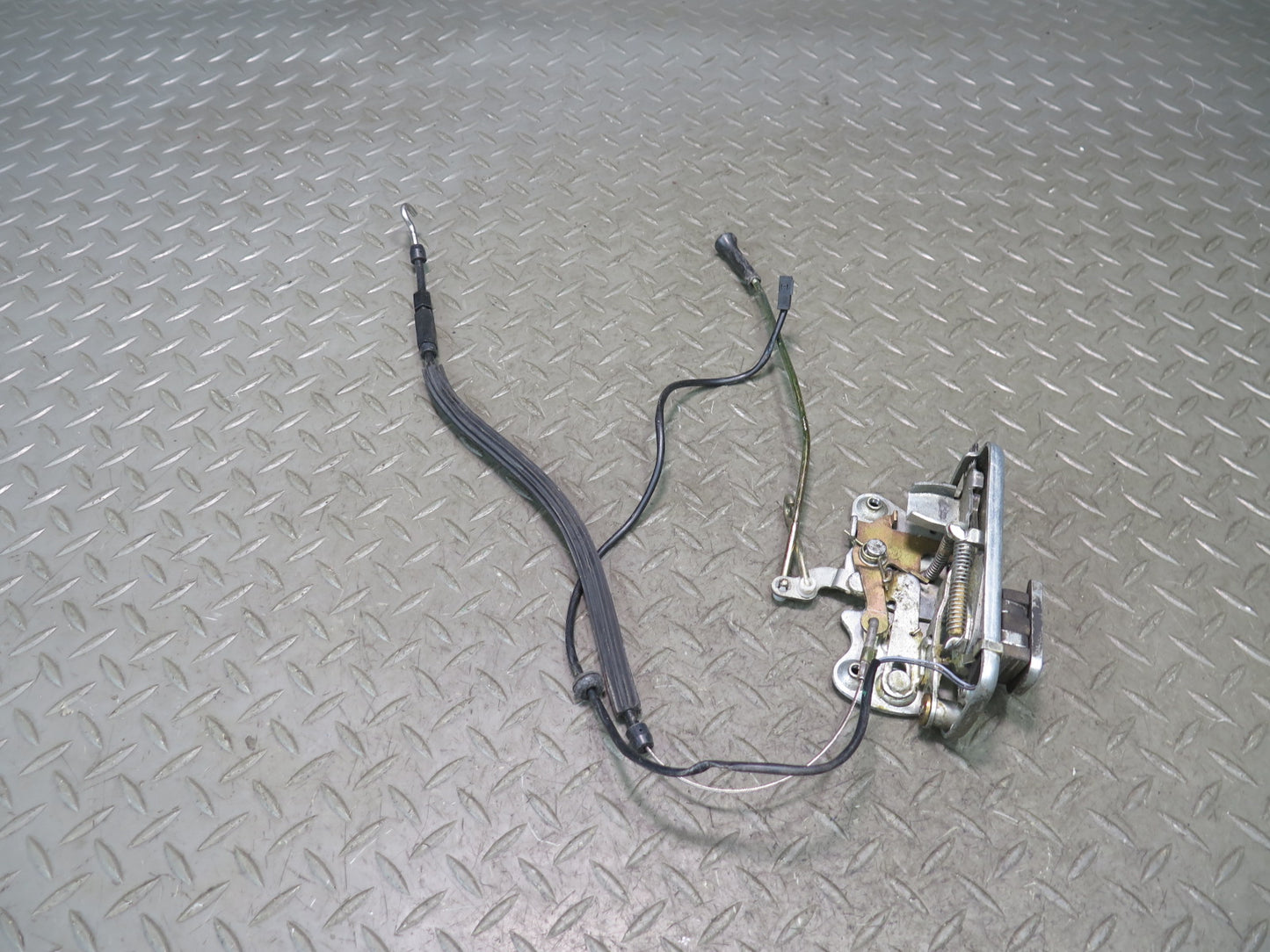 2002-2012 Mercedes W463 G500 G550 G55 AMG Front Right Door Lock Latch
