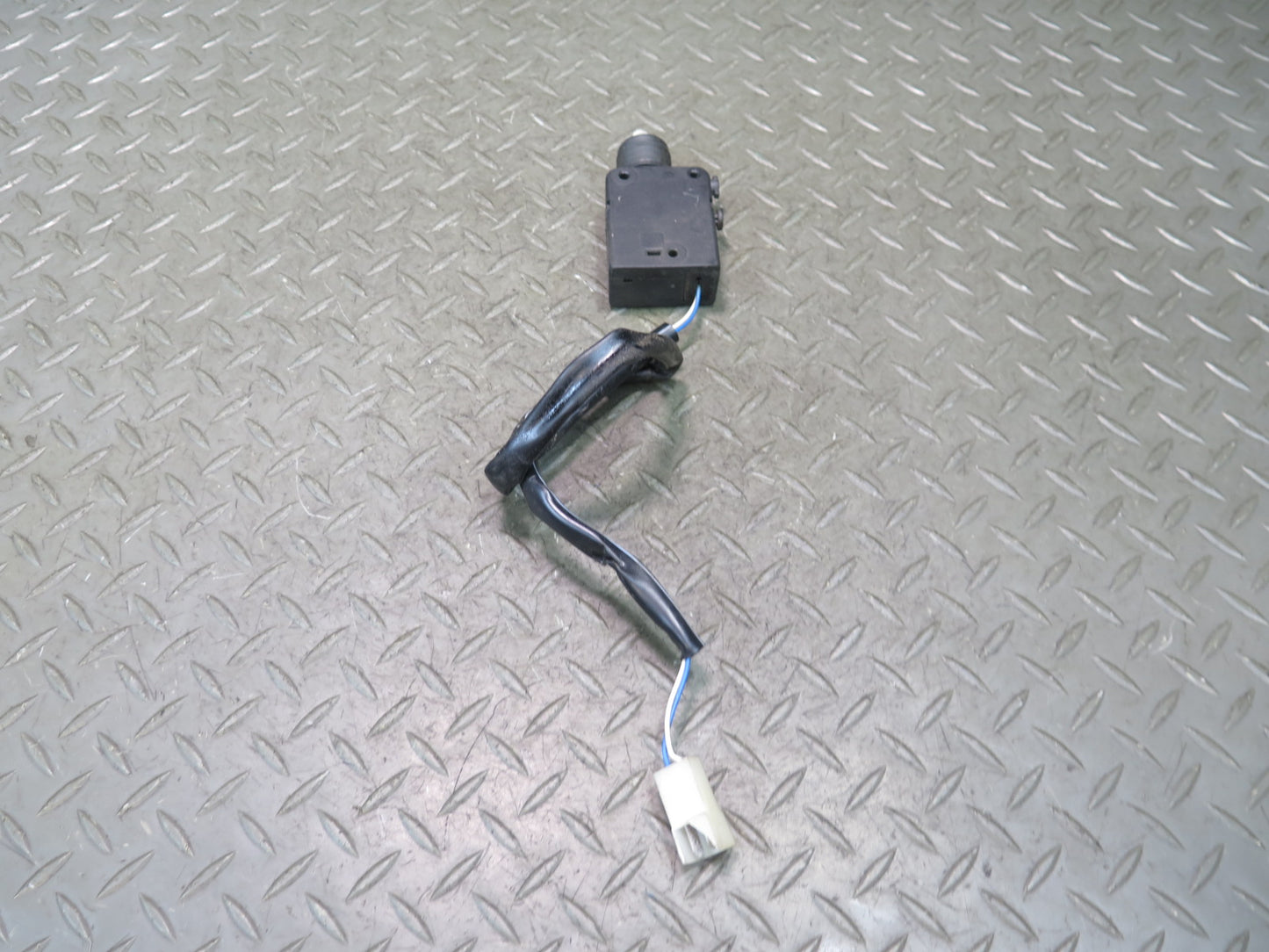 2002-2018 Mercedes W463 G500 G550 G55 AMG Front or Rear Door Lock Latch Actuator