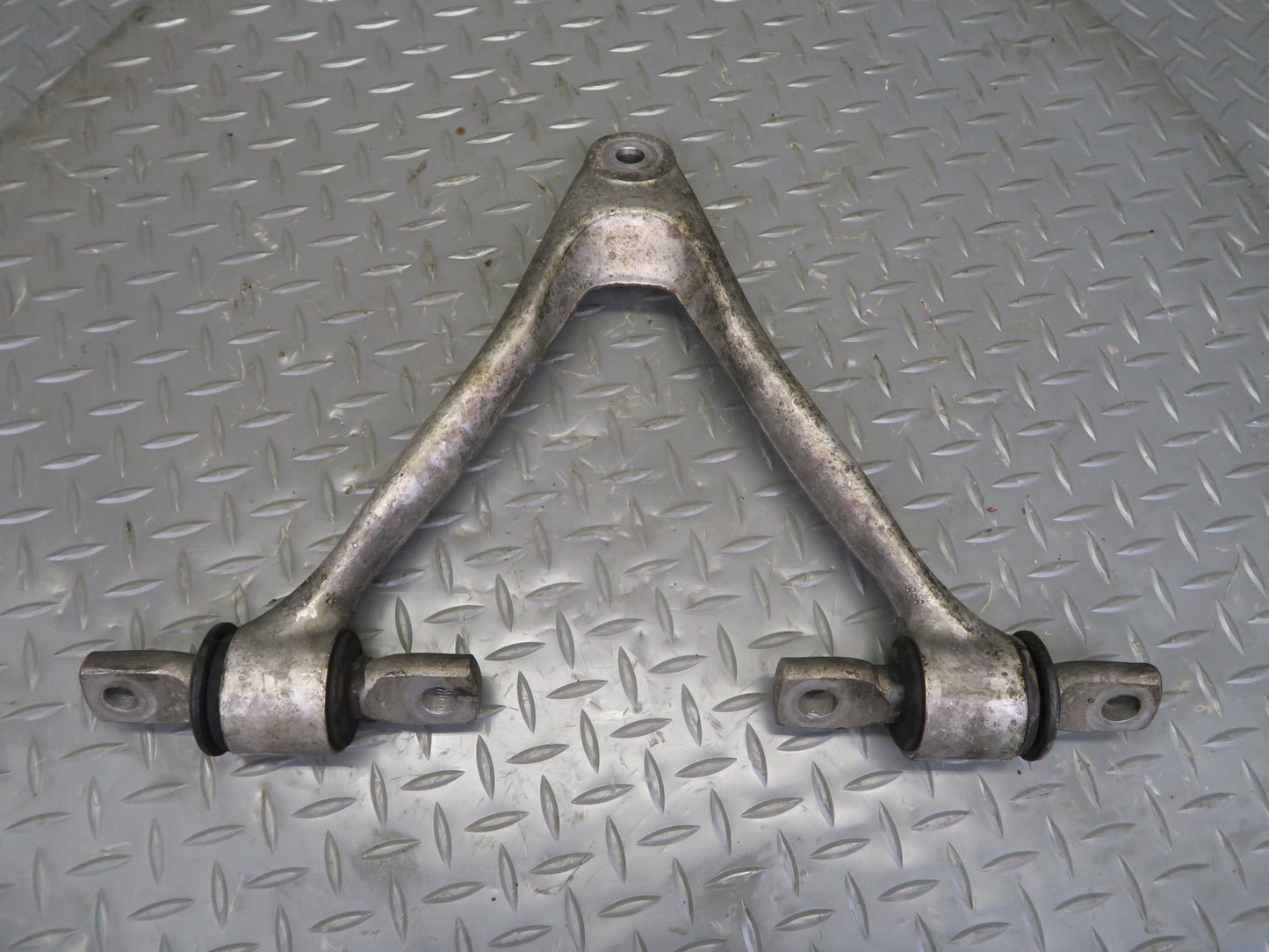 05-13 Chevrolet Corvette C6 Front Left Upper & Lower Control Arm Set OEM