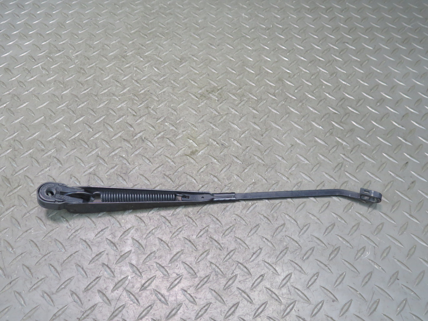 2002-2018 Mercedes W463 G500 G550 G55 AMG Front Left Right Wiper Arm Set of 2