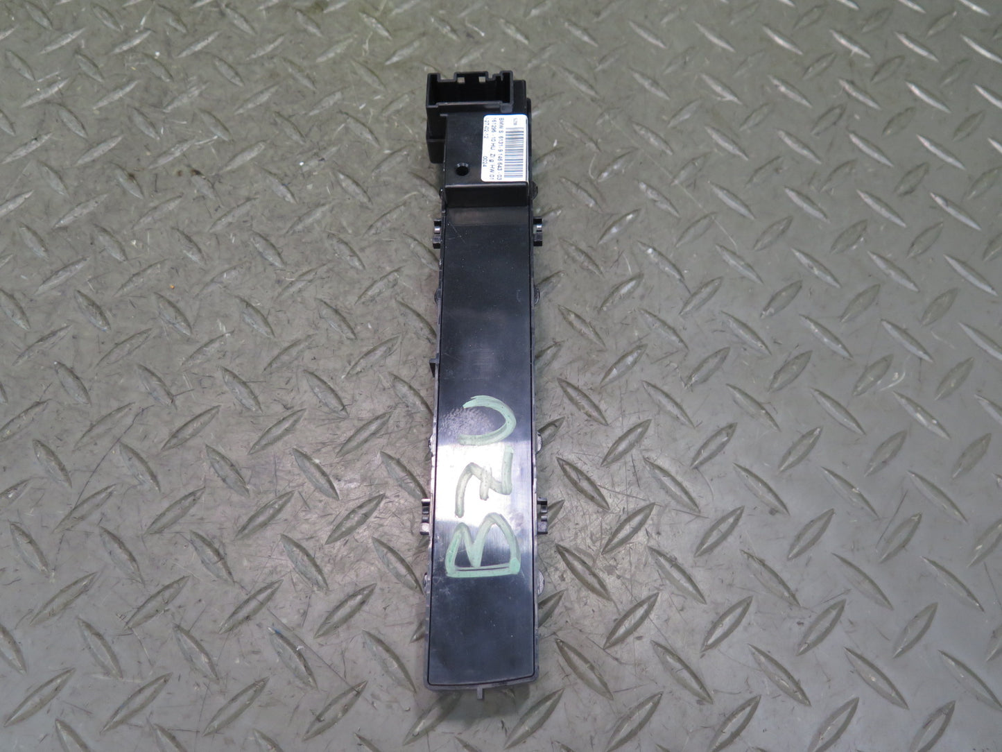 09-16 BMW E89 Z4 Convertible TOP Roof Heated Seat Switch Panel 9146643 OEM