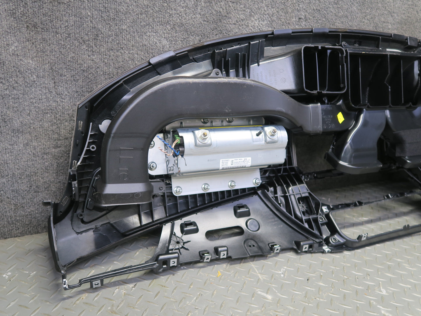 09-16 BMW E89 Z4 Dashboard Dash Instrument Panel Trim Cover Black OEM
