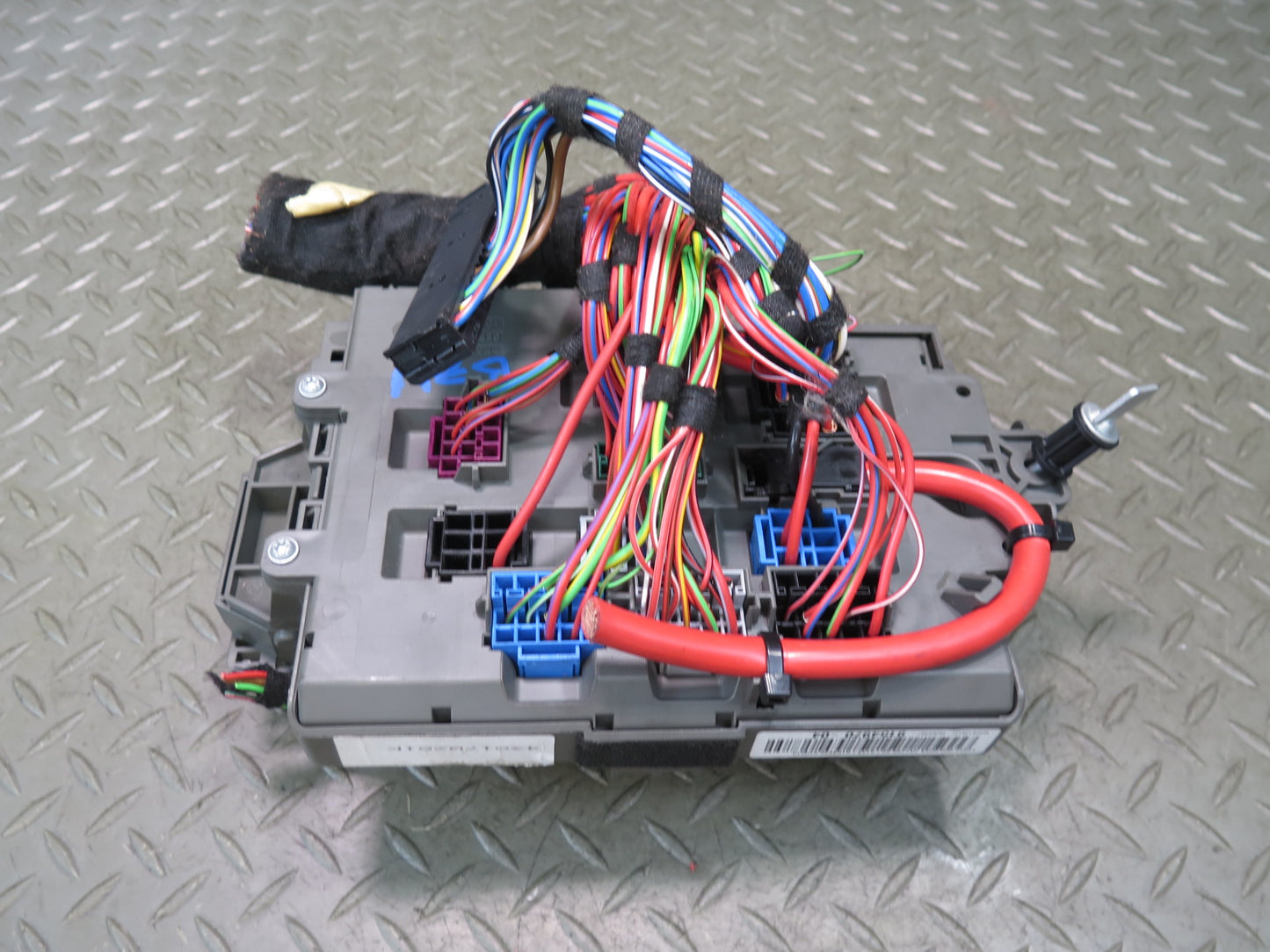 09-16 BMW E89 Z4 Front Power Distribution Fuse Relay Box Module 9154970 OEM