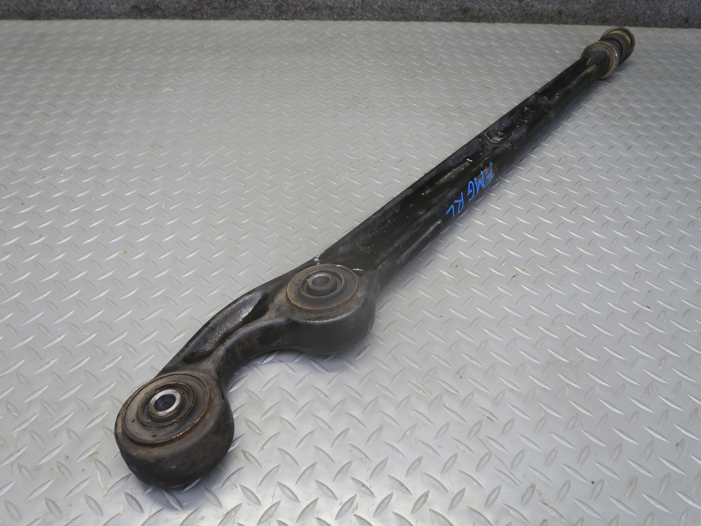 2002-2012 Mercedes W463 G500 Rear Left Lower Trailing Control Arm 4613520005