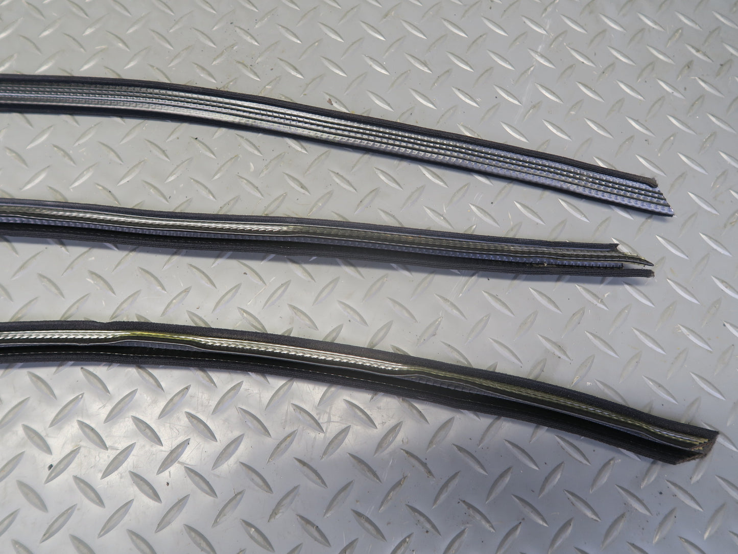 2002-2018 Mercedes W463 G500 G550 Set of 3 Tailgate Weather Strip Rubber Seal