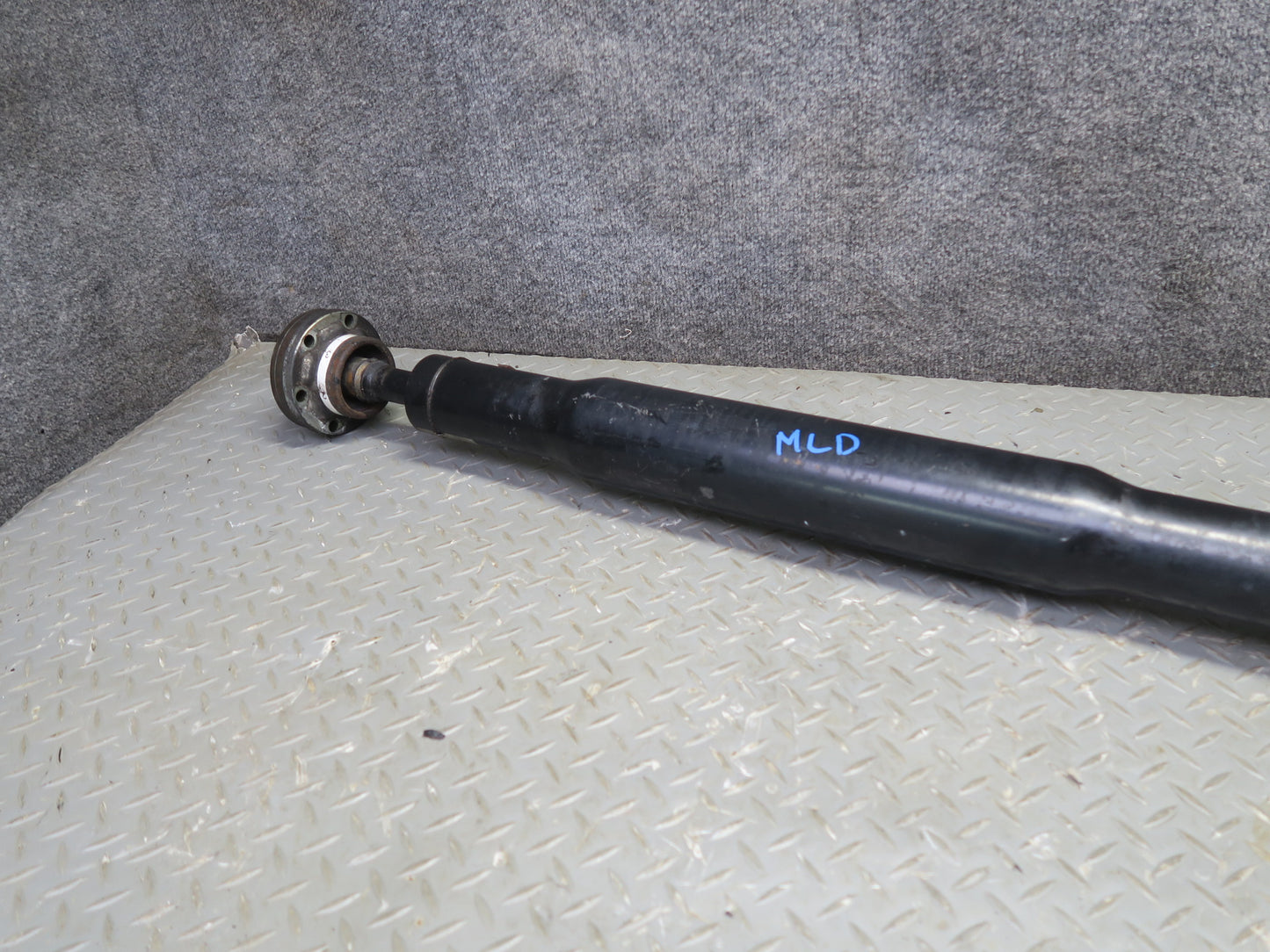 2017-2020 Maserati Levante M161 3.0L AWD Rear Driveshaft Drive Shaft 94K Miles