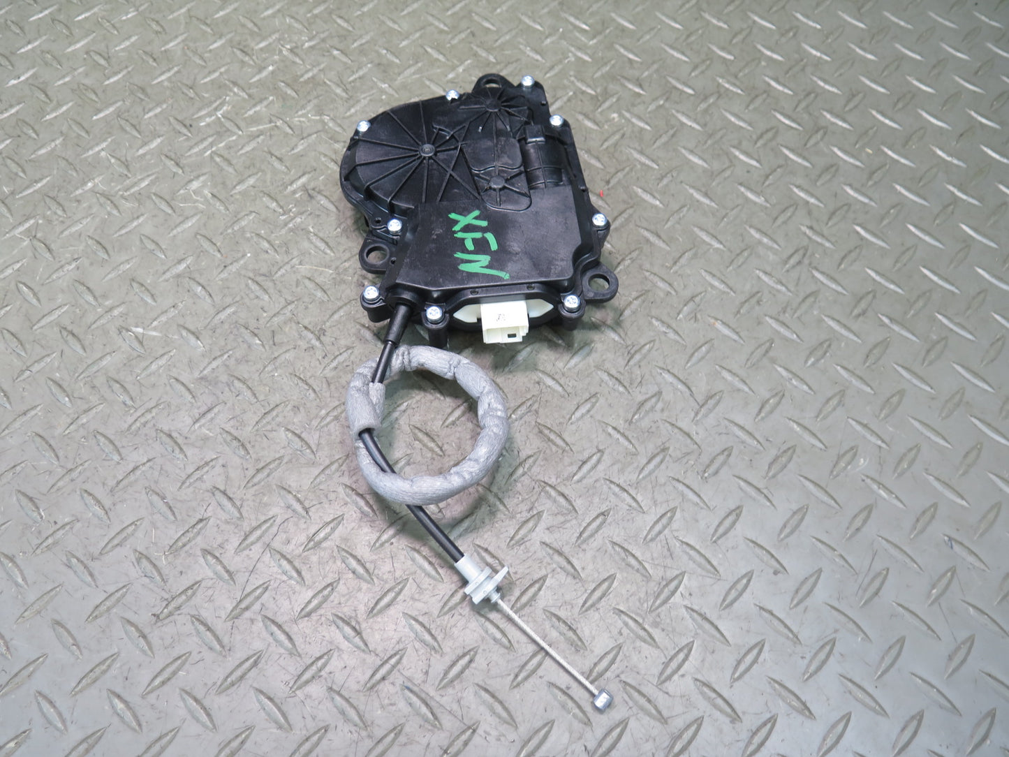 2014-2018 BMW F15 X5 Rear Hatch Trunk Lid Latch Lock Actuator
