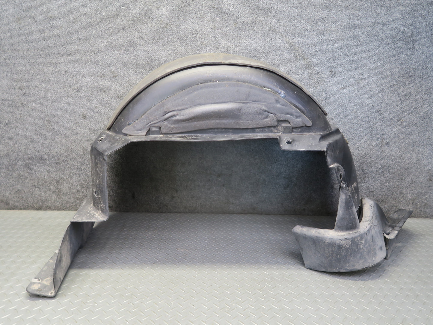 05-13 Chevrolet Corvette C6 Base Rear Left Fender Liner Splash Shield Guard OEM