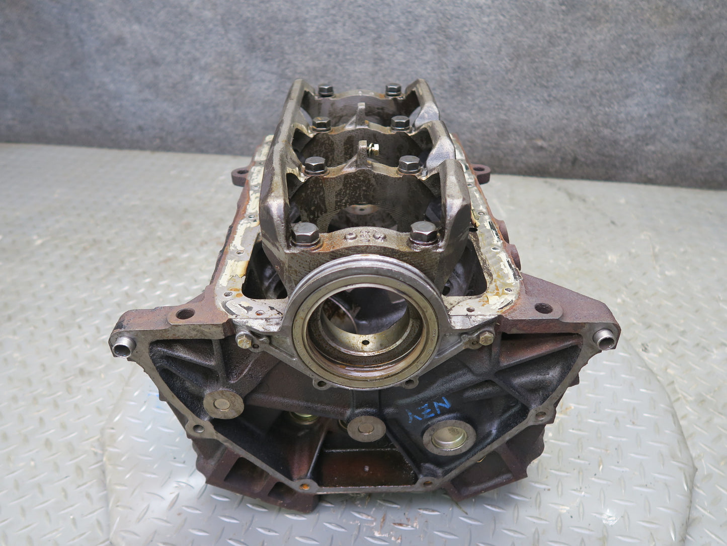 87-89 Nissan Z31 300ZX VG30E NA Engine Motor Block w Oil Dipstick OEM