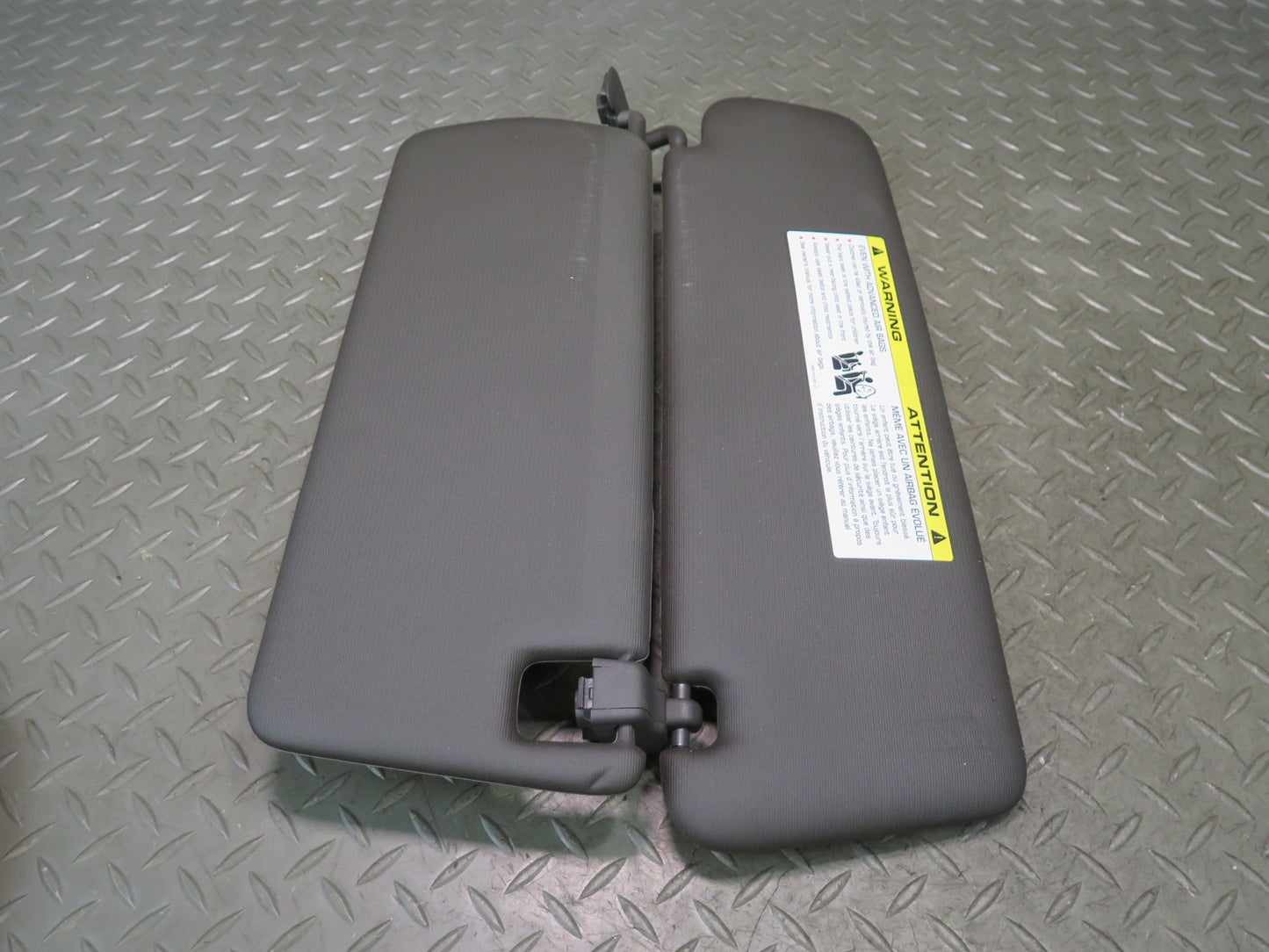 2015-2018 Porsche Cayenne 958 Front Left & Right Sun Visor Brown Set of 2