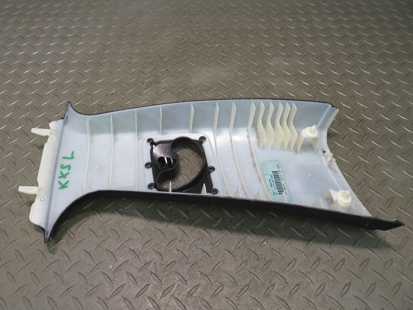 2008-2014 BMW E71 E72 X6 X6M Interior B Pillar Upper Trim Panel Set of 2