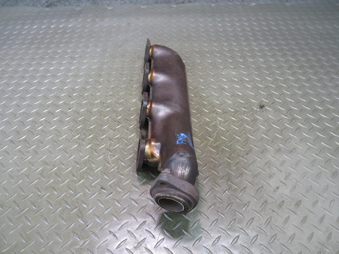2002-2005 Mercedes W463 G500 M113 Left Exhaust Manifold
