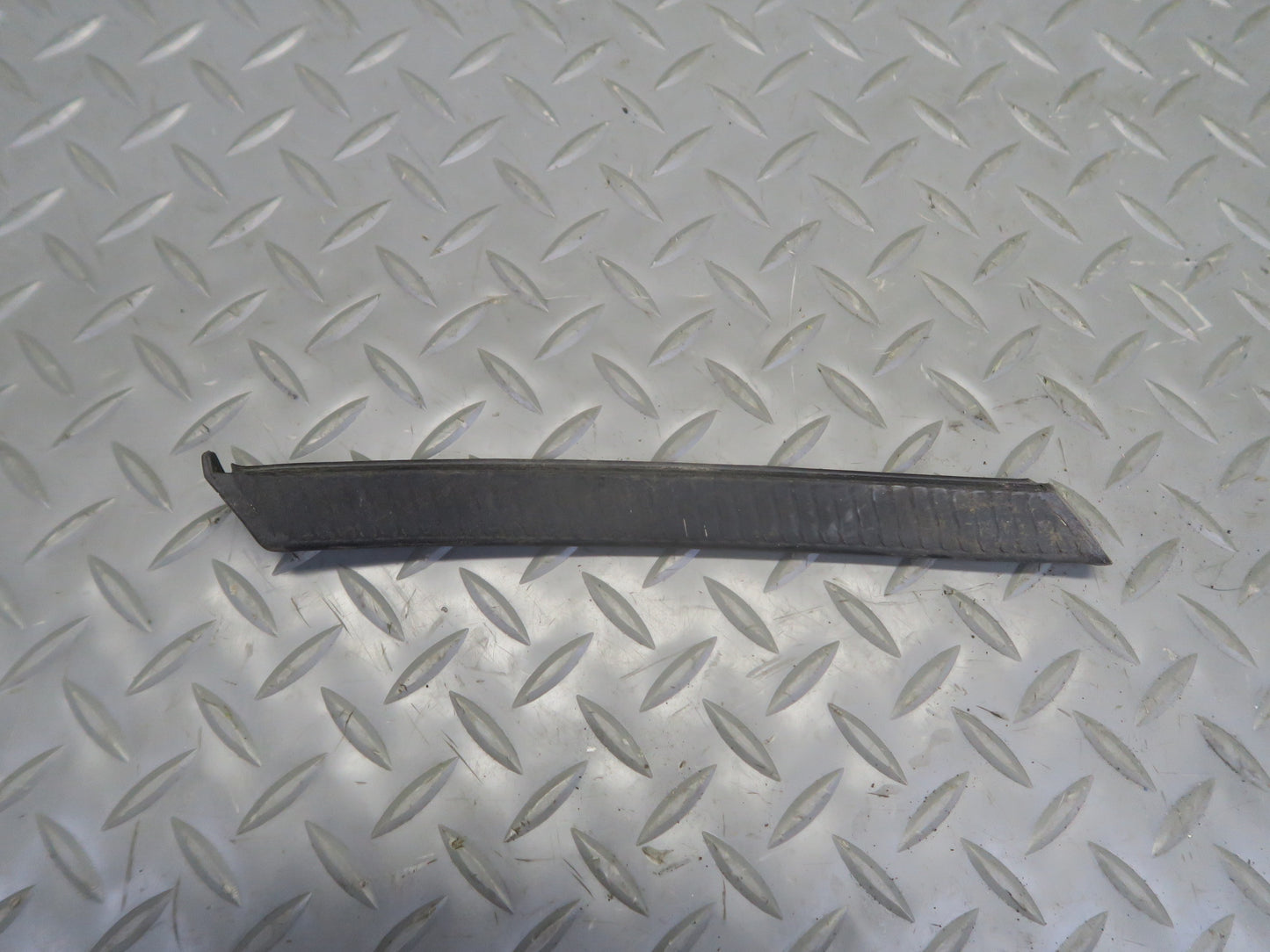 09-15 Mini R57 Convertible Left Side Fender Door Quarter Panel Molding Set OEM