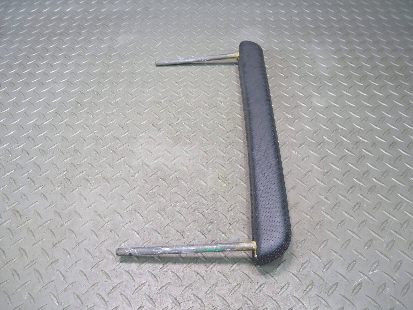 2003-2007 Hummer H2 Dash Front Right Grip Grab Handle Bar