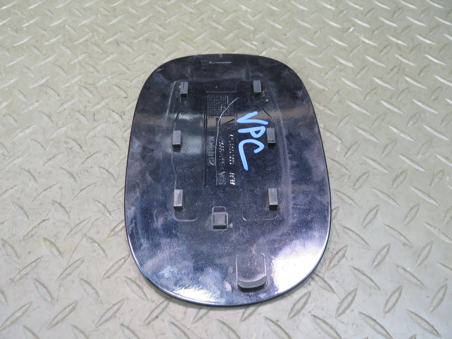 2011-2018 Porsche Cayenne 958 Fuel Filer Door Lid Cover 7P5809909
