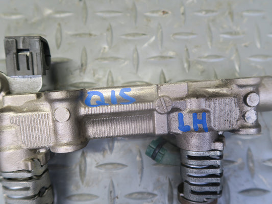 06-13 Lexus GSE20L IS250C Left Side Fuel Rail w Injector Set OEM