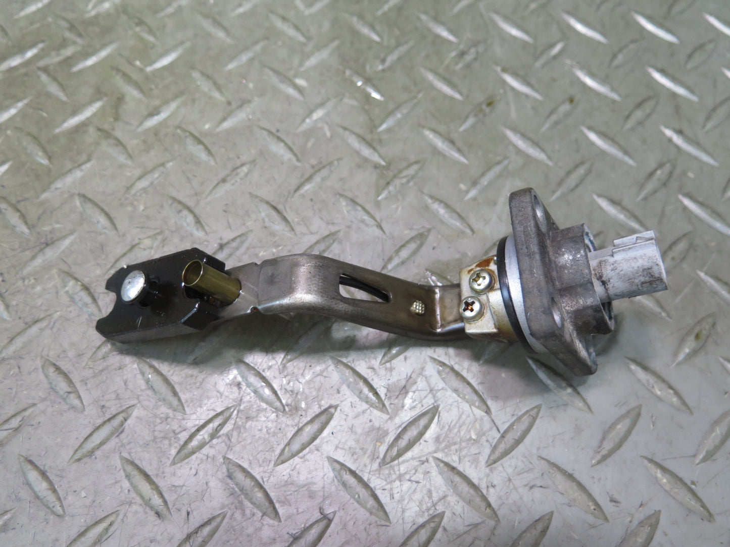06-13 Lexus GSE20L IS350 IS250 Engine Oil Level Sensor OEM