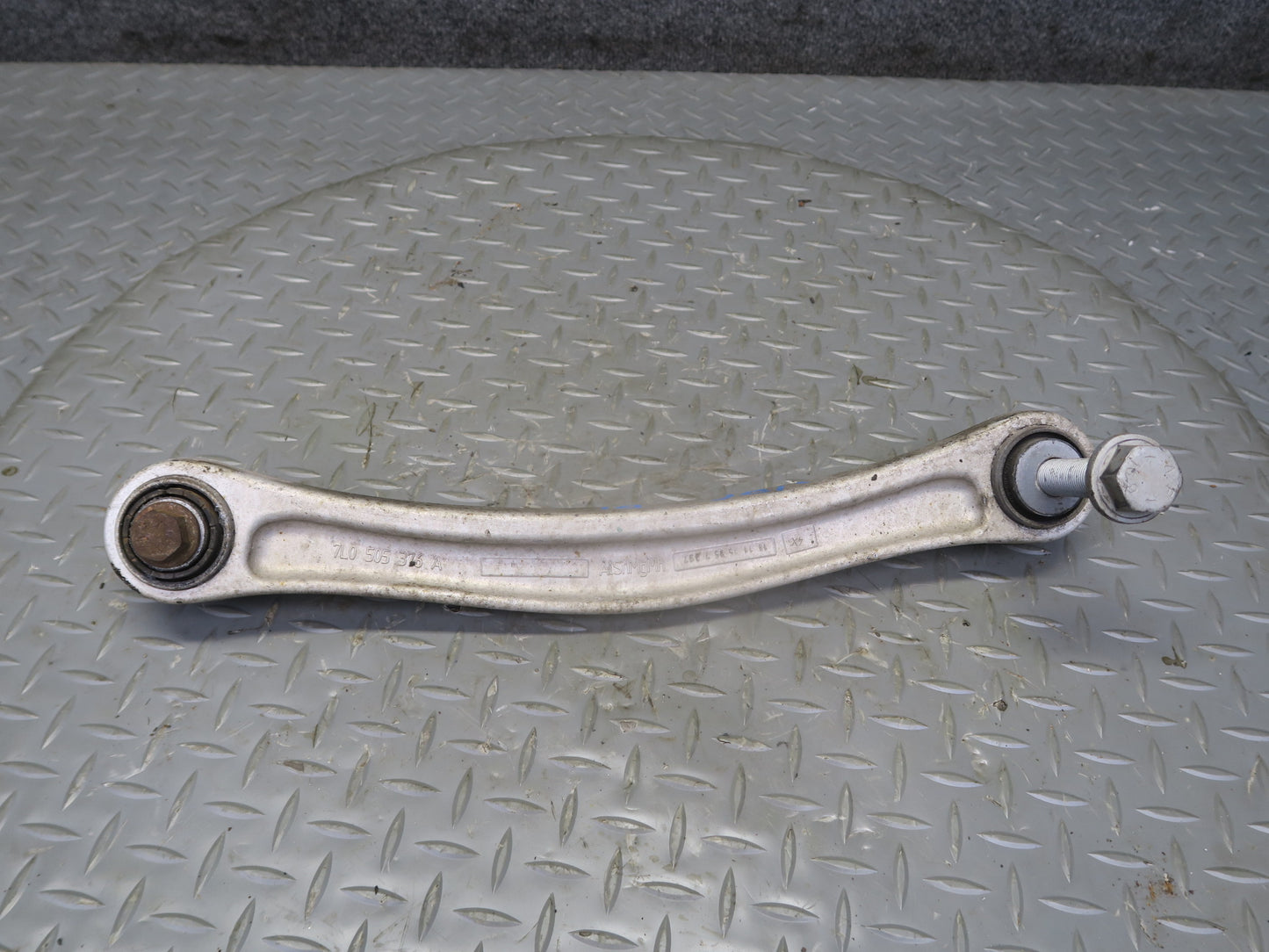 2011-2018 Porsche Cayenne 958 Rear Left Upper & Lower Control Arm Set of 4