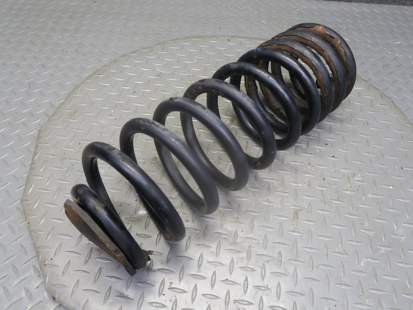 2003-2009 Hummer H2 AWD Rear Suspension Left & Right Coil Spring Set of 2
