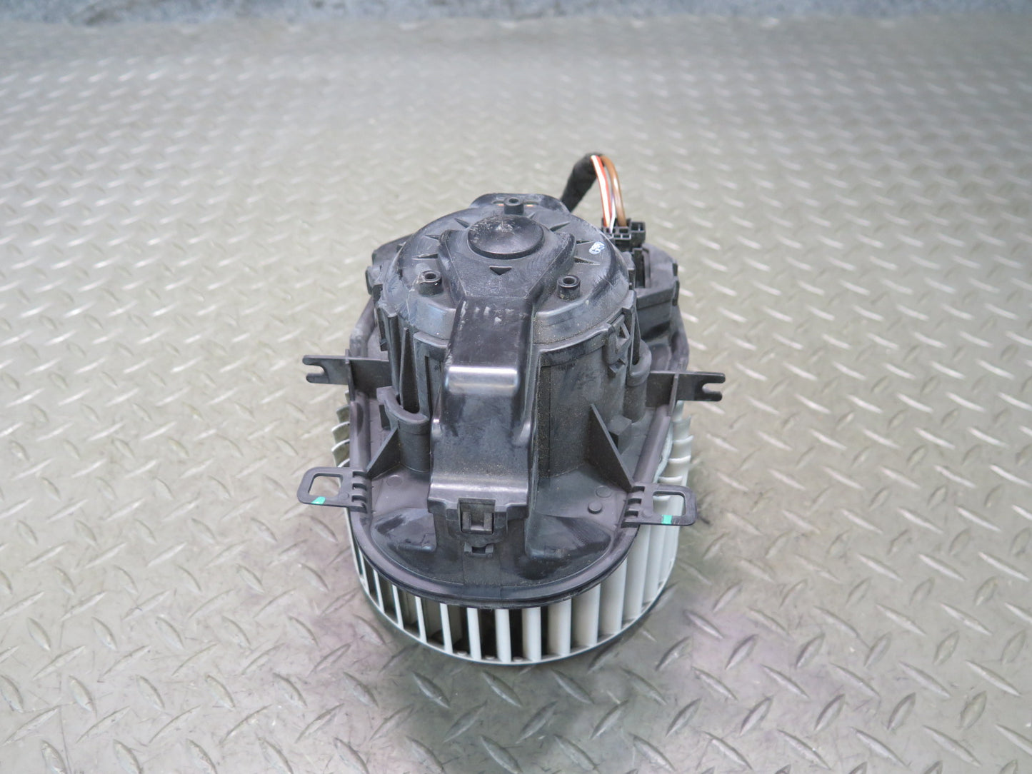 2011-2018 Porsche Cayenne 958 A/C Heater Blower Motor Fan w Resistor