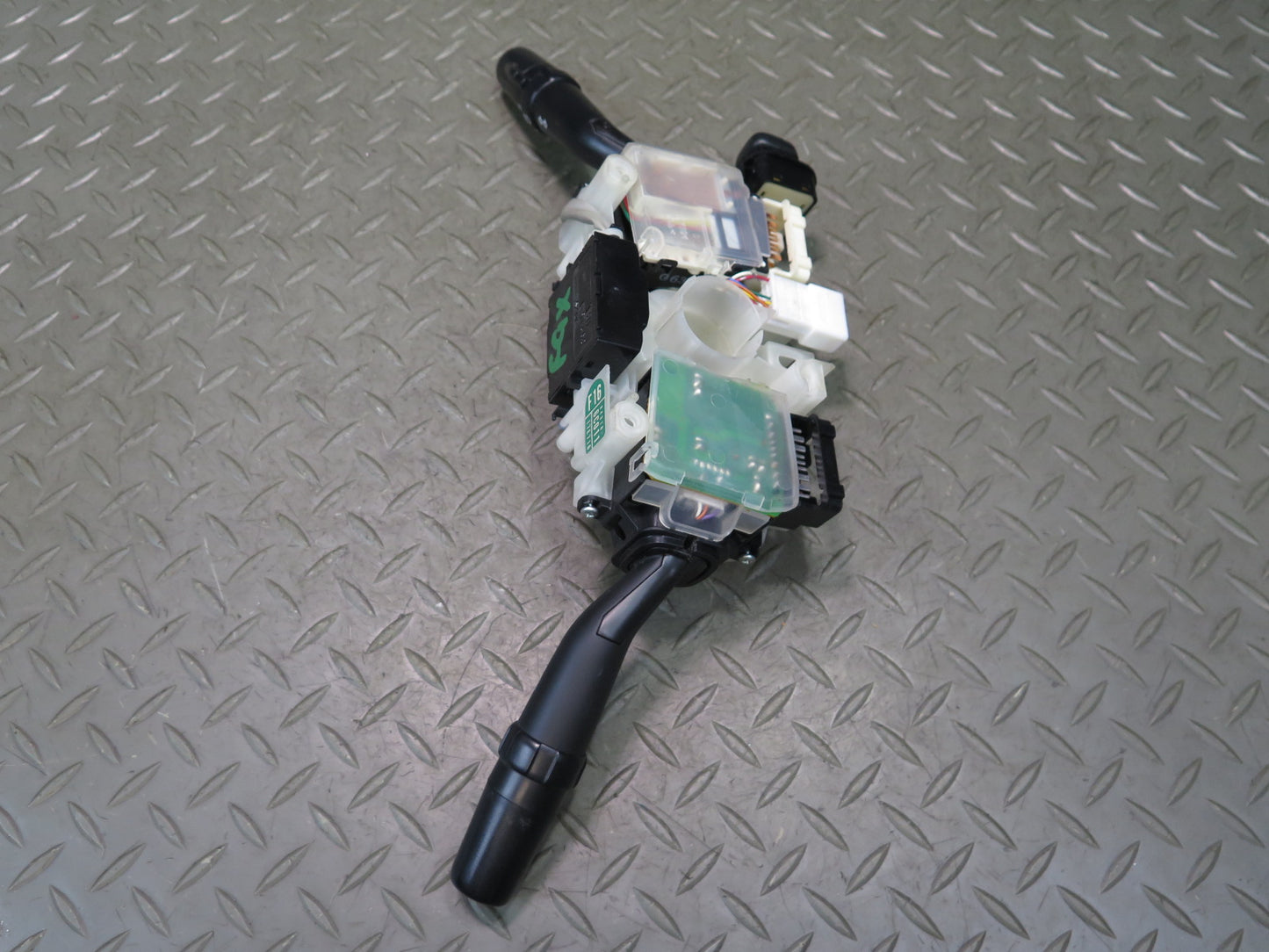 2006-2009 Lexus UZJ120L GX470 Steering Column Turn Signal Wiper Multi Switch