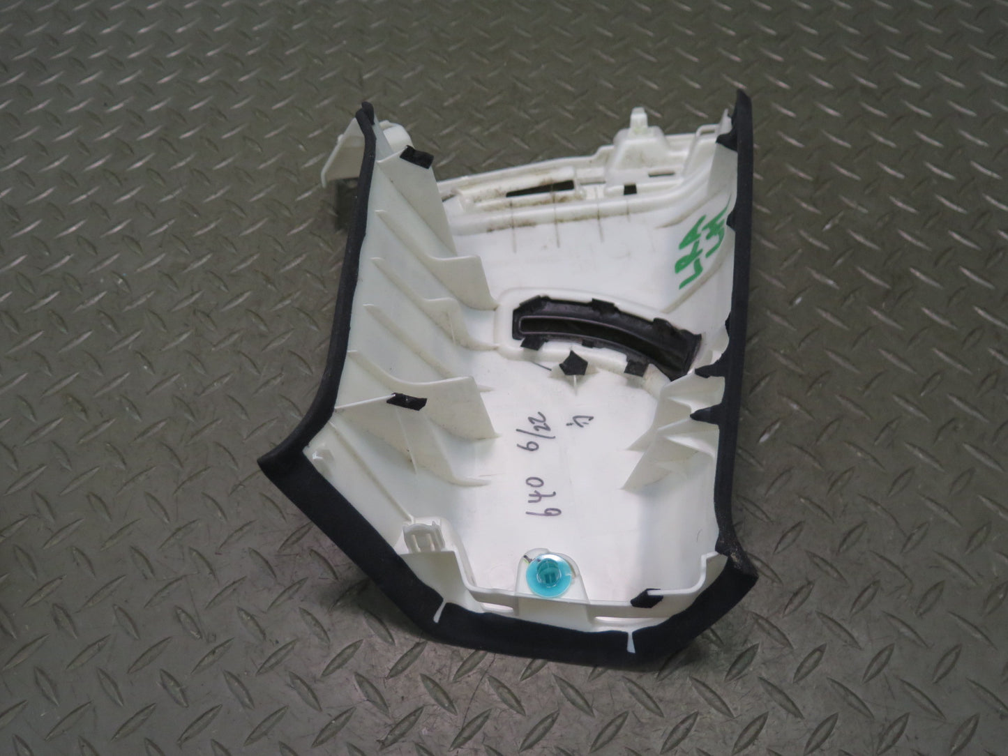 15-25 Lexus GSC16L RC350 RC300 Set of 2 Upper B Pillar Trim Cover Panel OEM