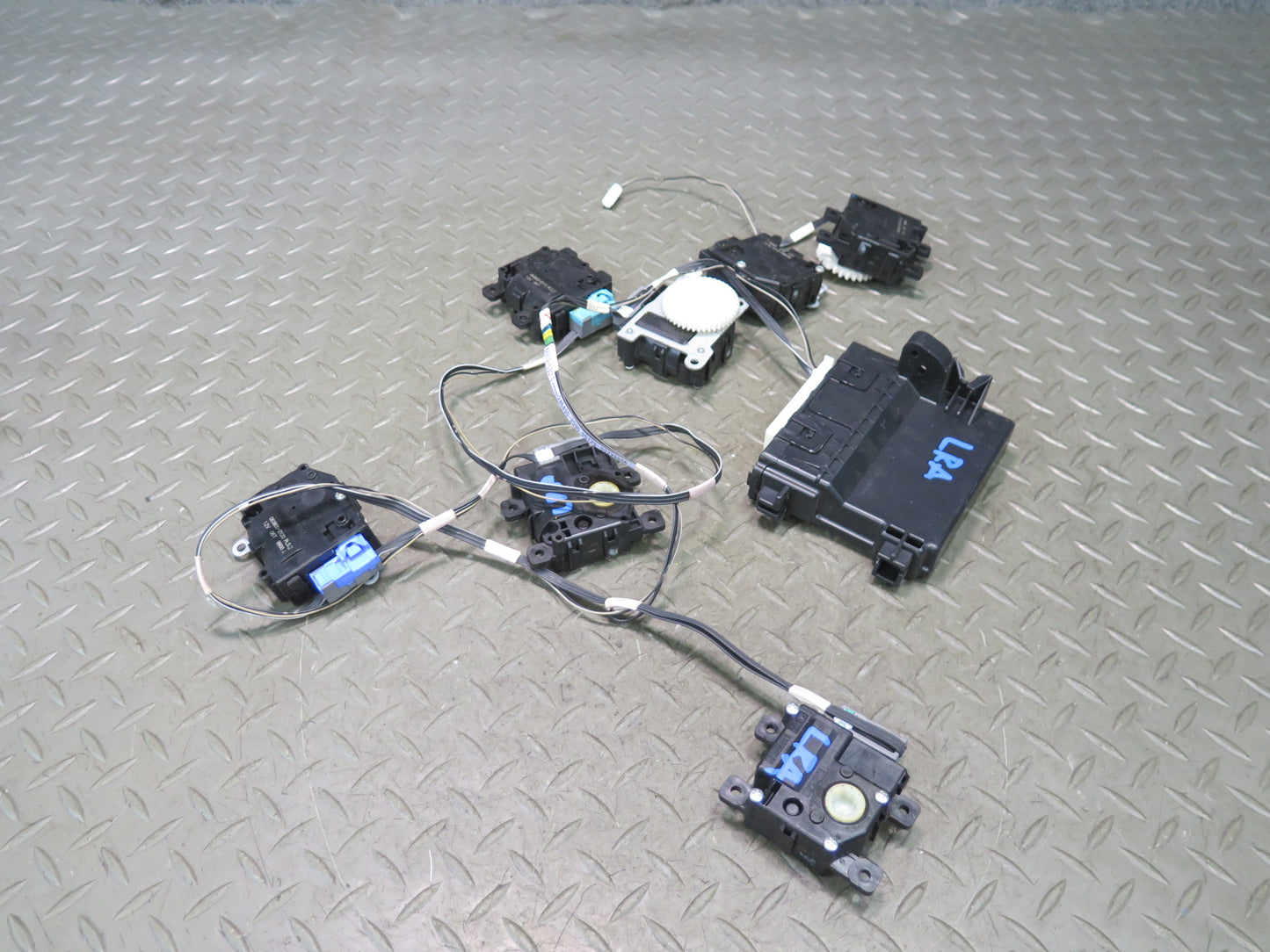 15-17 Lexus GSC16L RC300 A/C Heater Flap Door Actuator Motor w Control Unit OEM