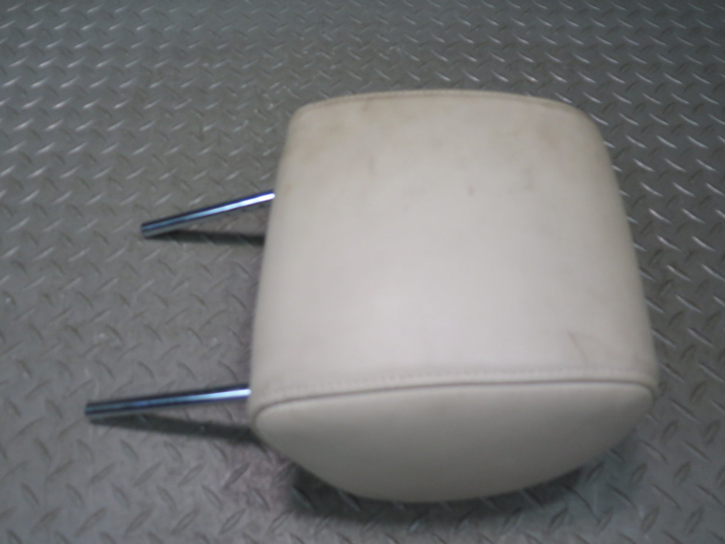 2003-2009 Lexus UZJ120L GX470 Front Left & Right Seat Leather Headrest Set