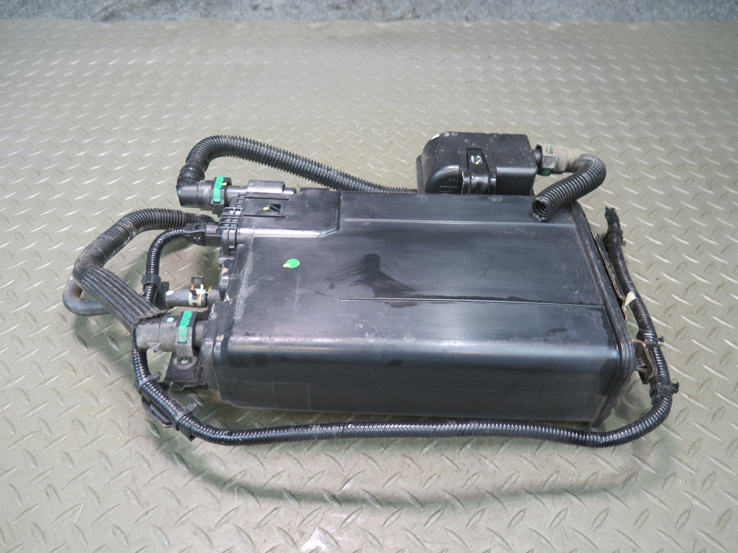 15-21 Lexus GSC16L RC350 RC300 3.5L Fuel Evap Vapor Charcoal Canister OEM