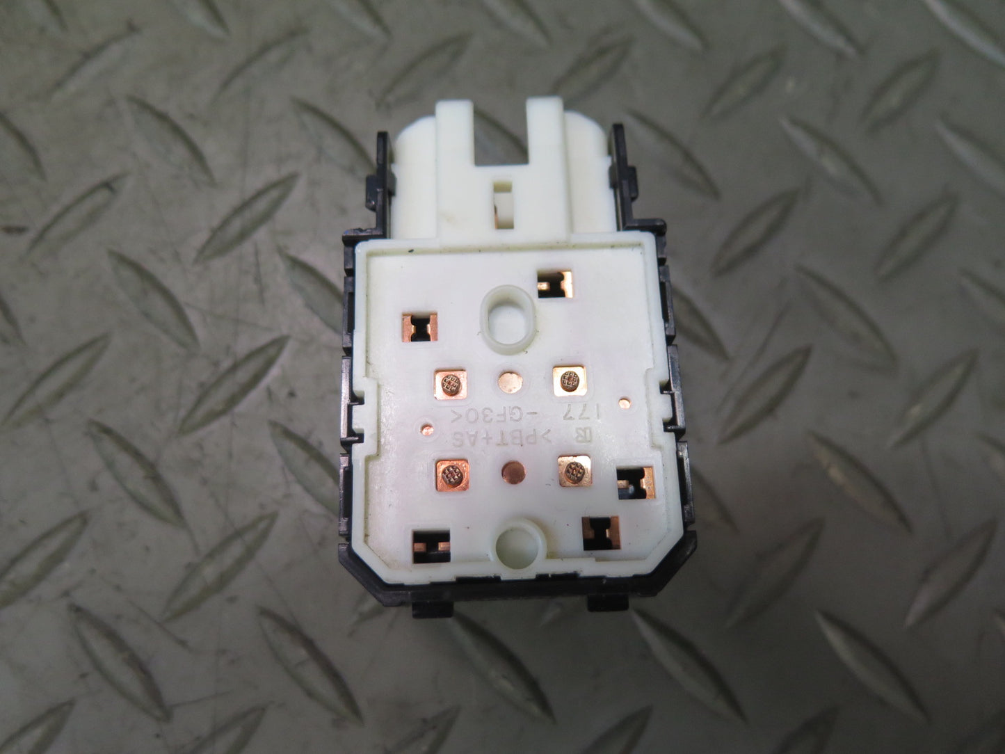 15-17 Lexus GSC16L RC300 RC350 Front Left Seat Adjustment Control Switch Set OEM