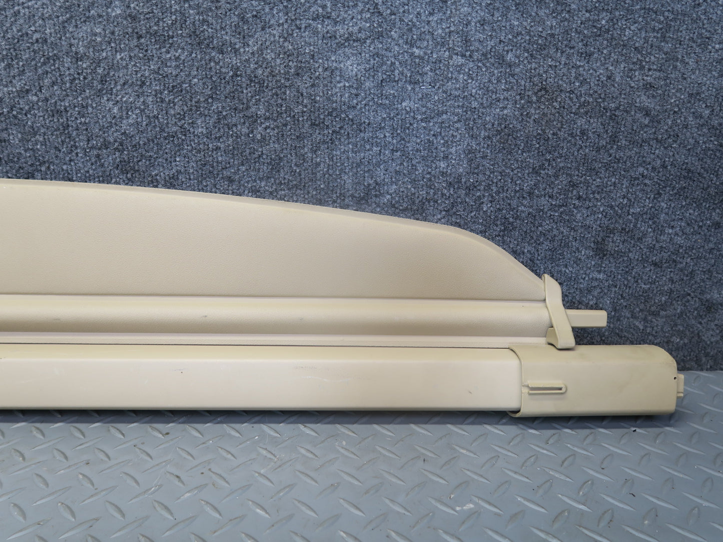 06-11 Mercedes W164 ML350 Rear Window Sun Shade Screen Roller Blind Beige OEM