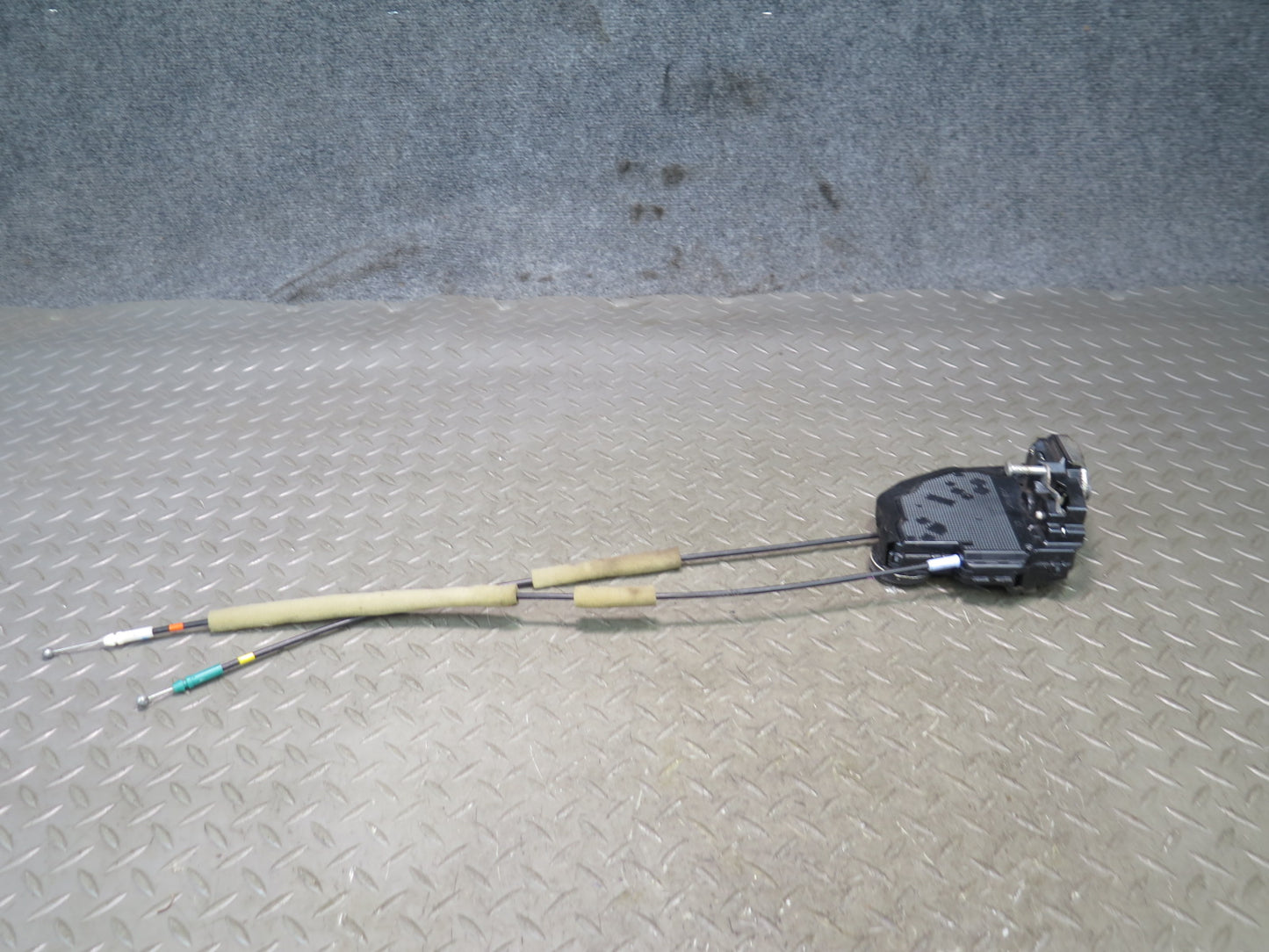 2008-2015 Lexus URJ201L LX570 Rear Left Side Door Lock Latch Actuator