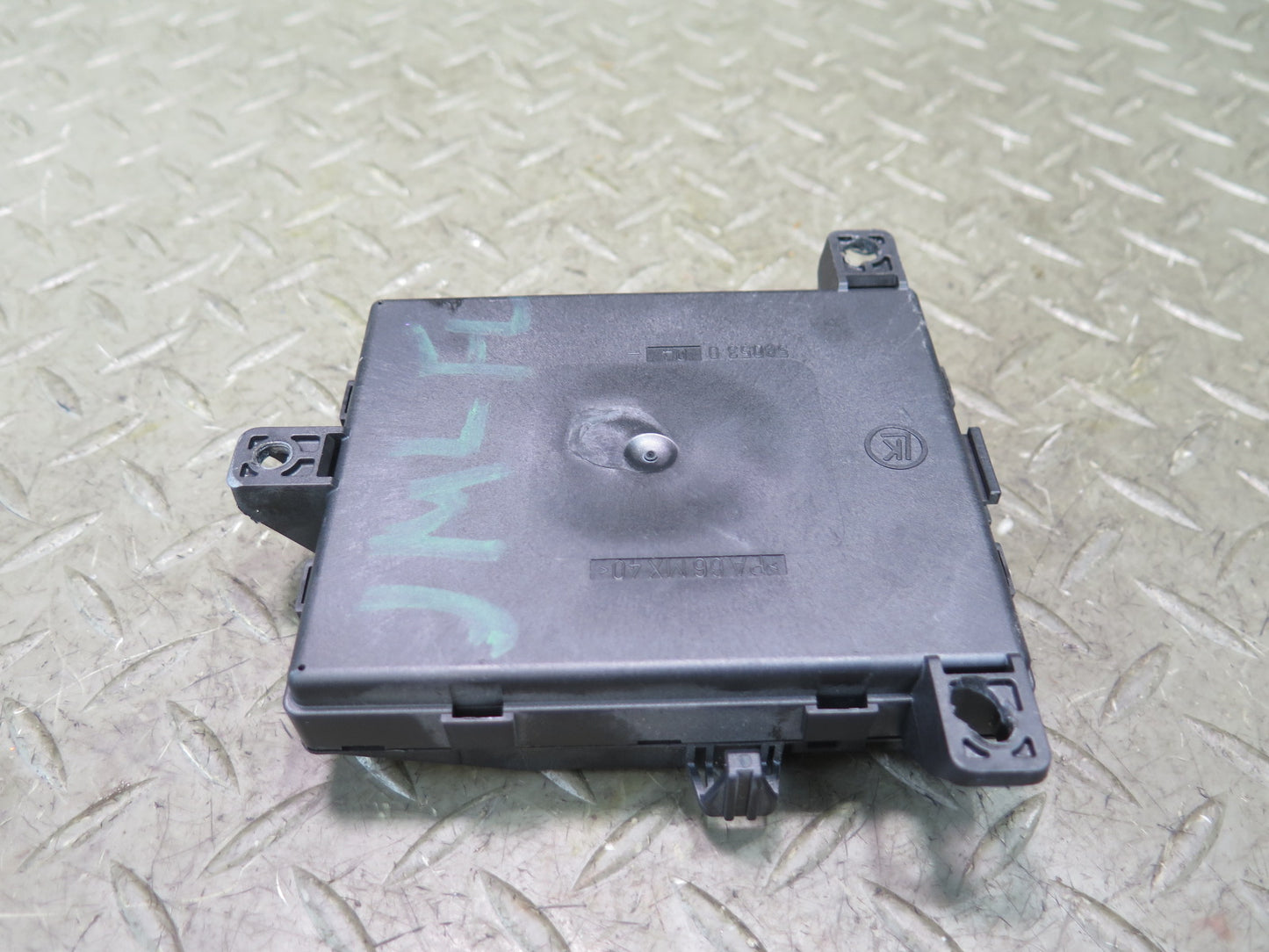 06-11 Mercedes X164 W251 W164 ML GL R Front Left Door Control Module Unit OEM