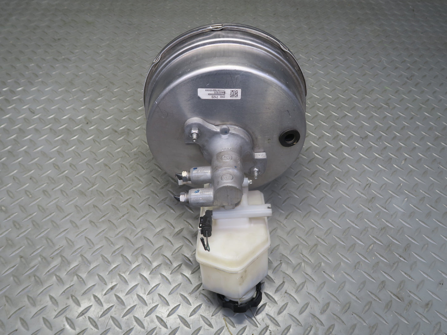 16-24 Chevrolet Camaro SS Power Brake Booster Master Cylinder 23337123 OEM