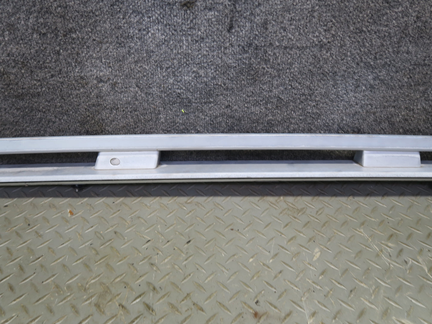 2003-2010 Porsche Cayenne 955 Left & Right Luggage Roof Rack Rail Set of 2